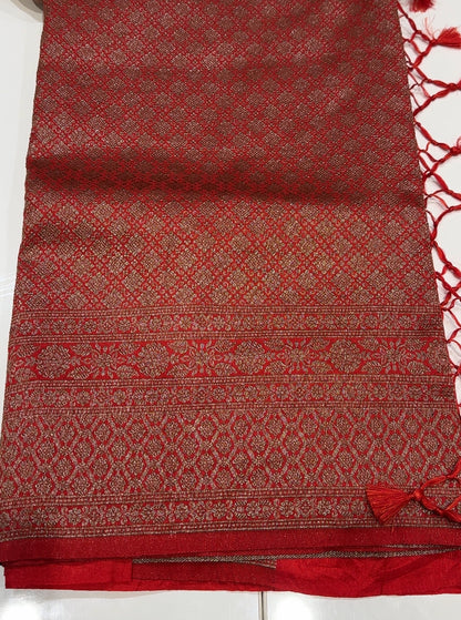 SEMI KATAN SAREE - IHA 19116