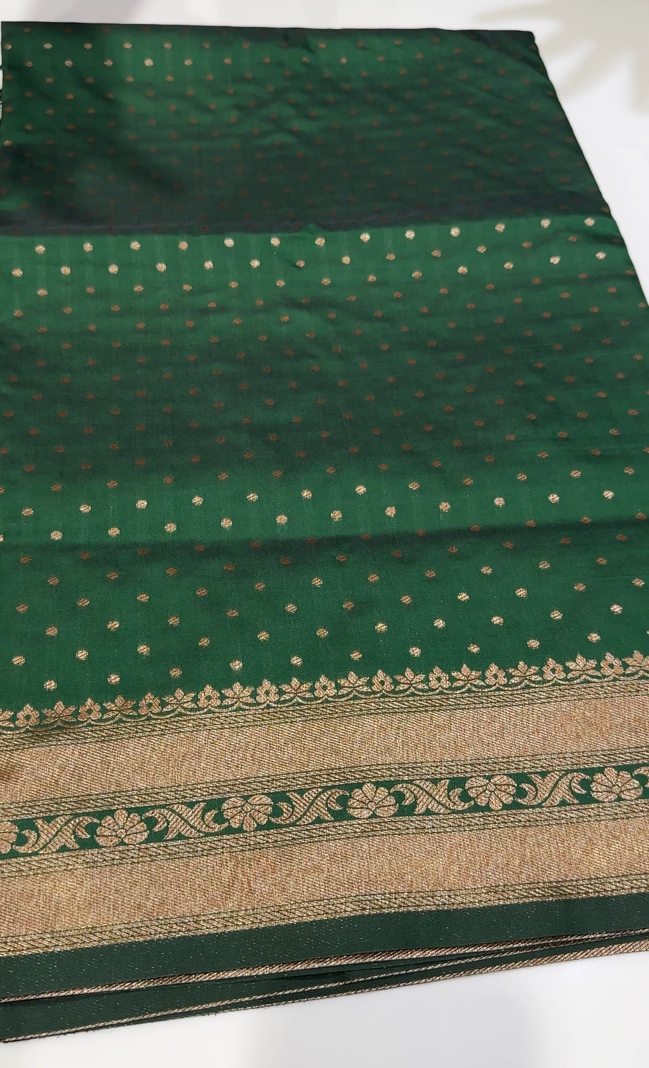 SEMI BANARASI SAREE - IHA 16998