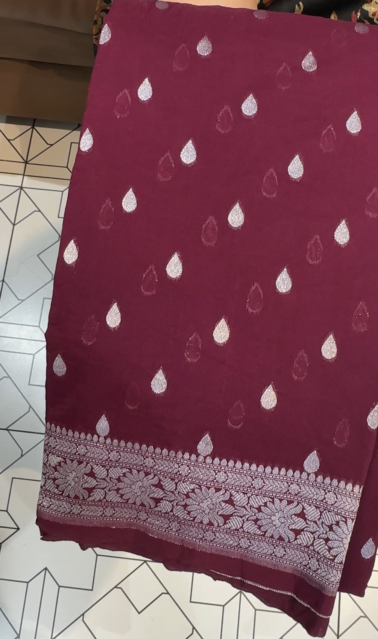 SEMI BANARASI SAREES - IHA 19649