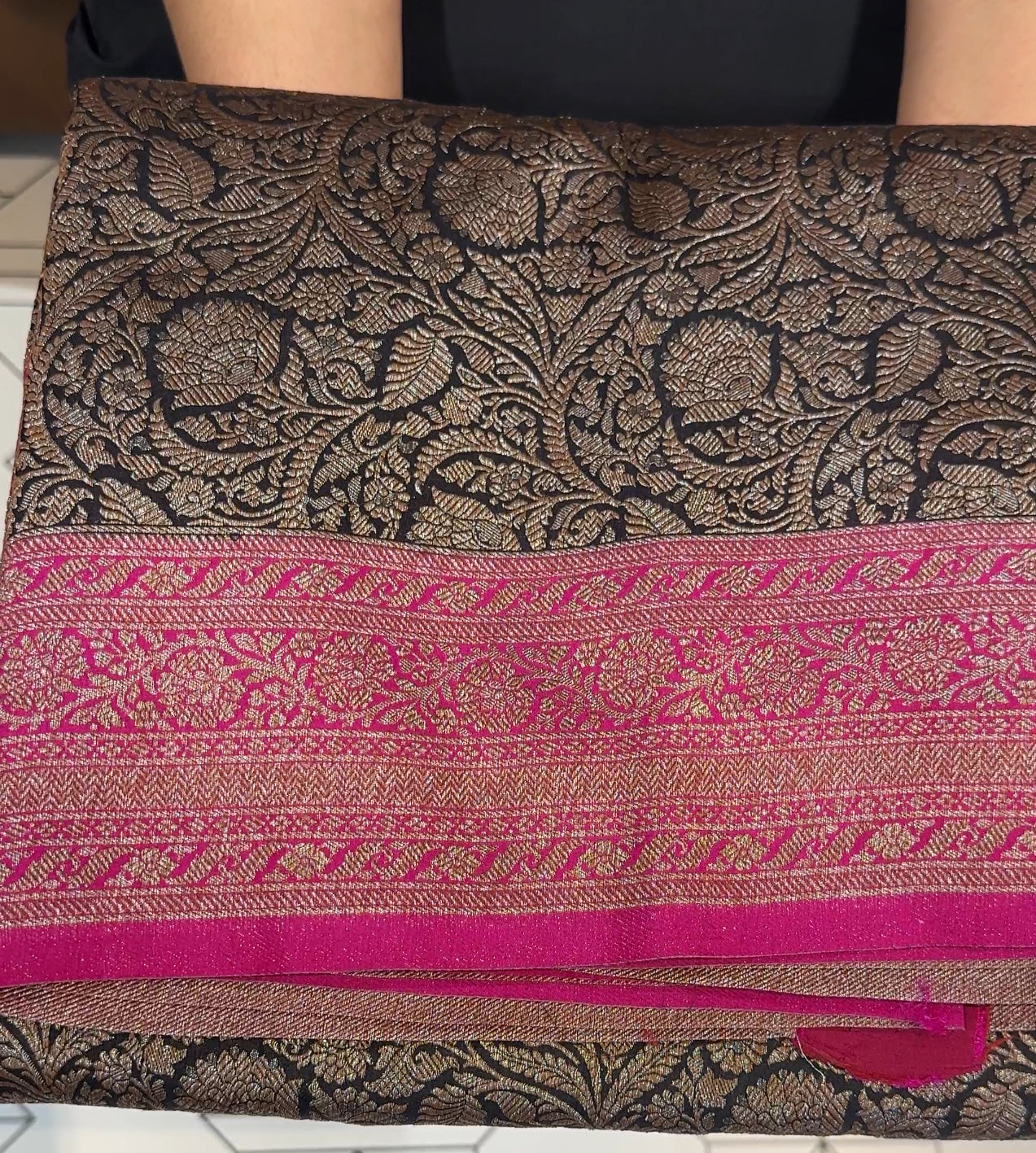 SEMI KATAN SAREE - IHA 17870