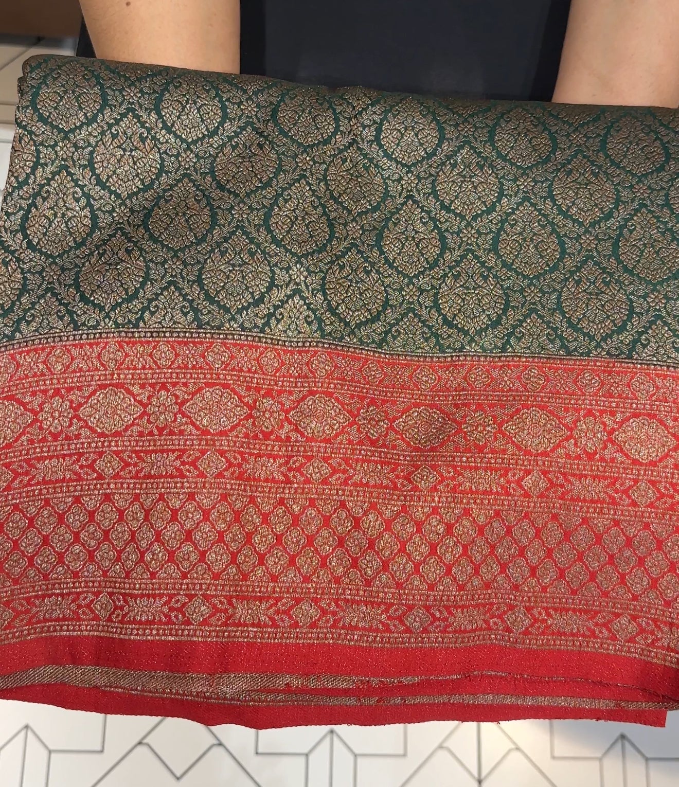 SEMI KATAN SAREE - IHA 17839