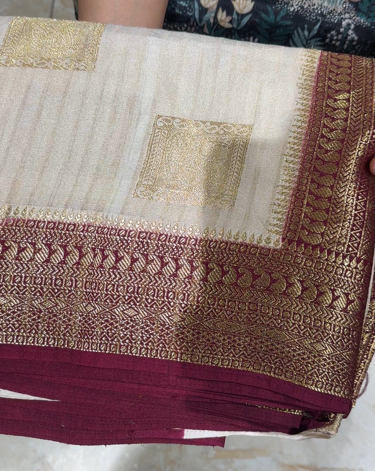 SEMI BANARASI SAREES - IHA 19629