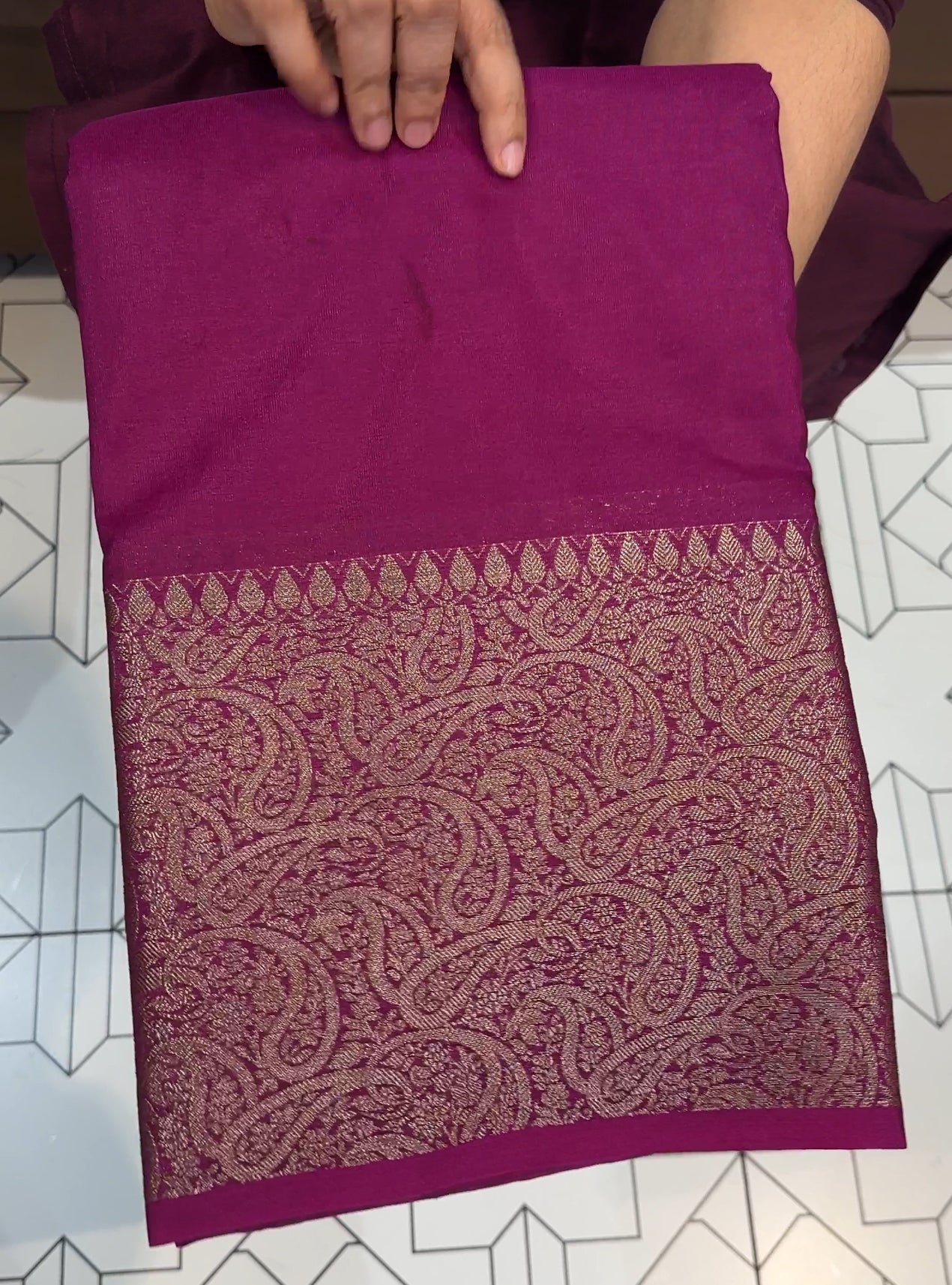 SEMI BANARASI SAREES - IHA 17738