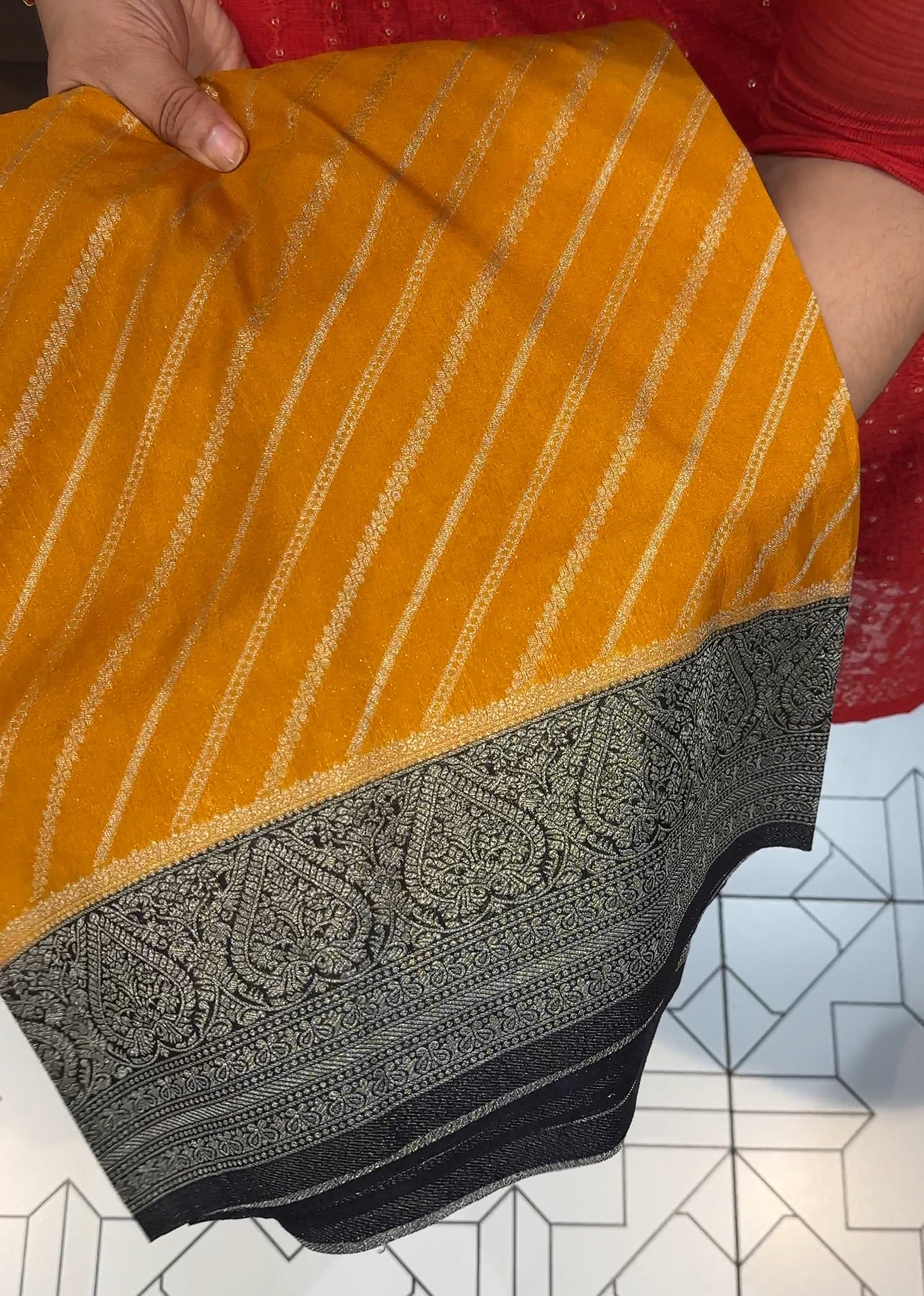 SEMI BANARASI SAREES - IHA 19398