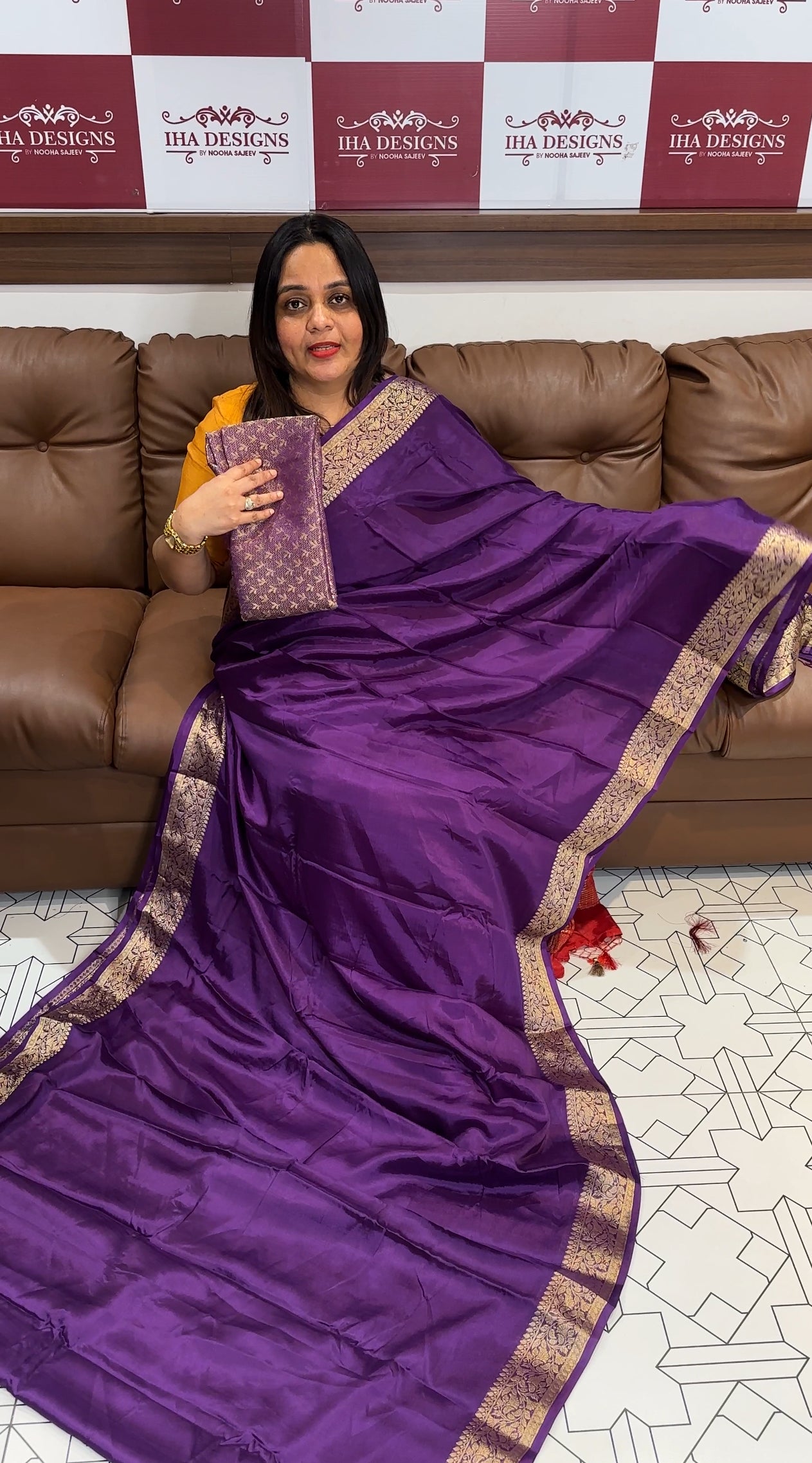 PLATINUM CHIFFON  SAREES - IHA 18870