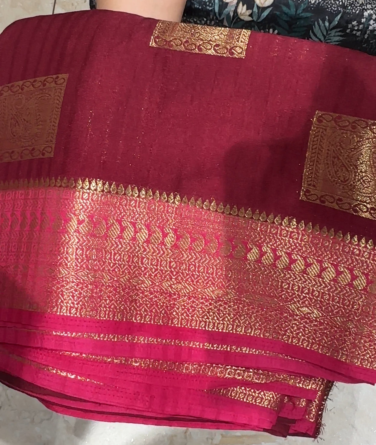 SEMI BANARASI SAREES - IHA 19629