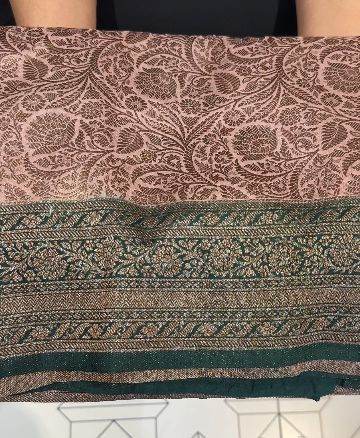 SEMI KATAN SAREE - IHA 17870