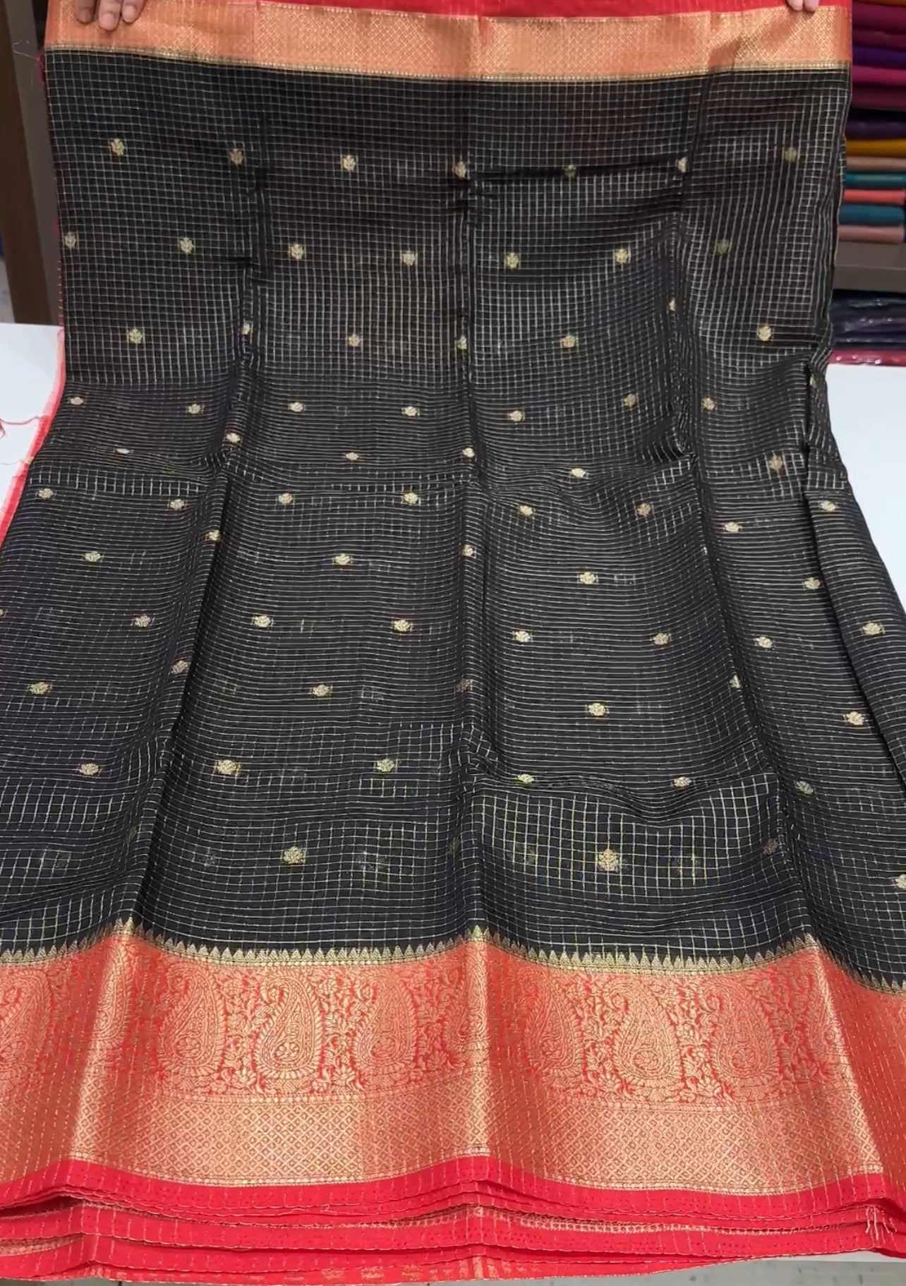 BUDGET BUY SAREES - IHA 17468