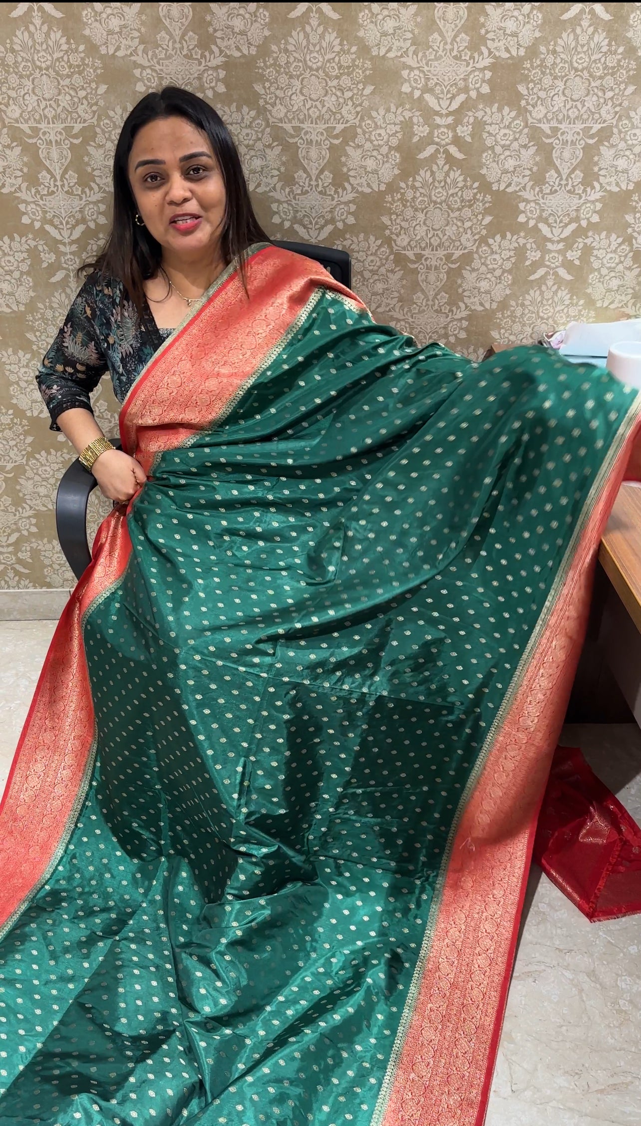 SEMI BANARASI SAREES SAREES - IHA 19669