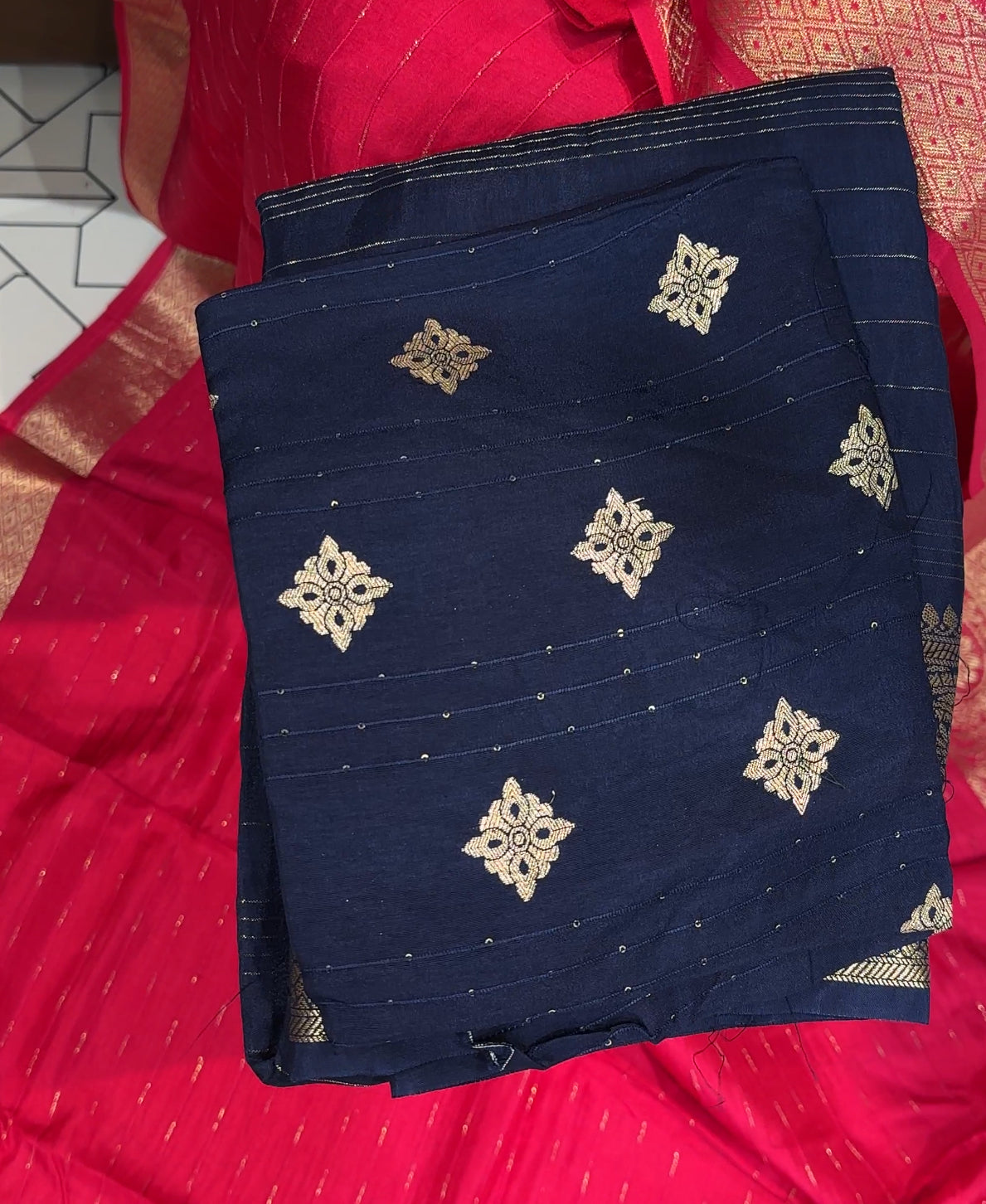 SILK BANARASI SAREES - IHA 17791