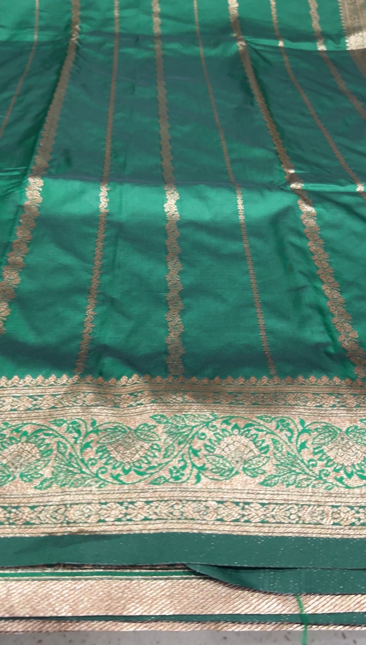 SEMI KATAN BANARASI SAREES - IHA 16770