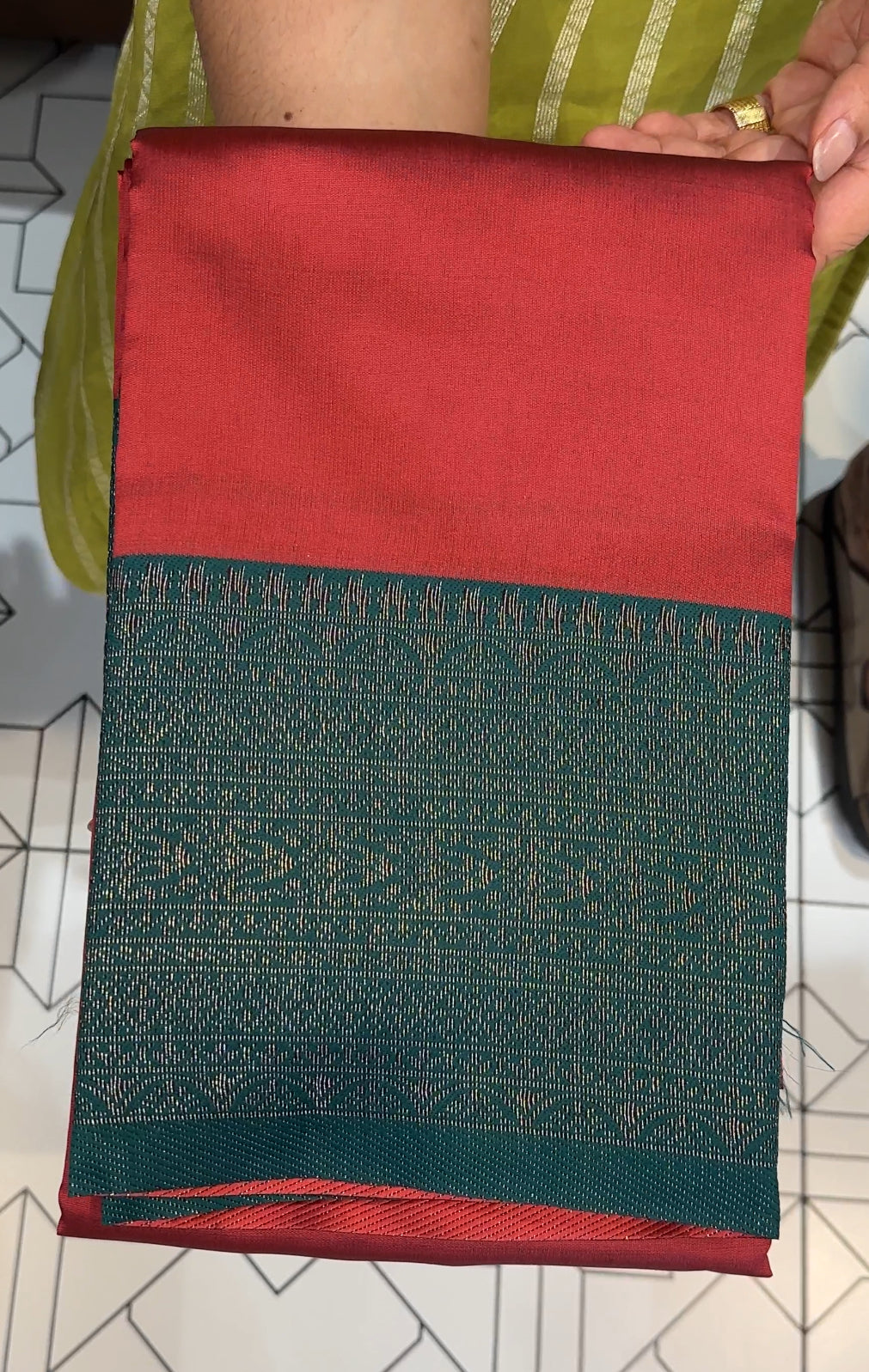 BUDGET BUY SEMI SILK  SAREES - IHA 19384