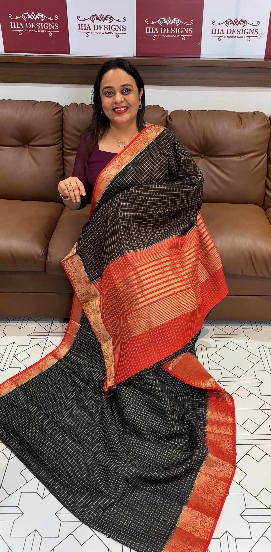 SEMI BANARASI SAREE - IHA 19131