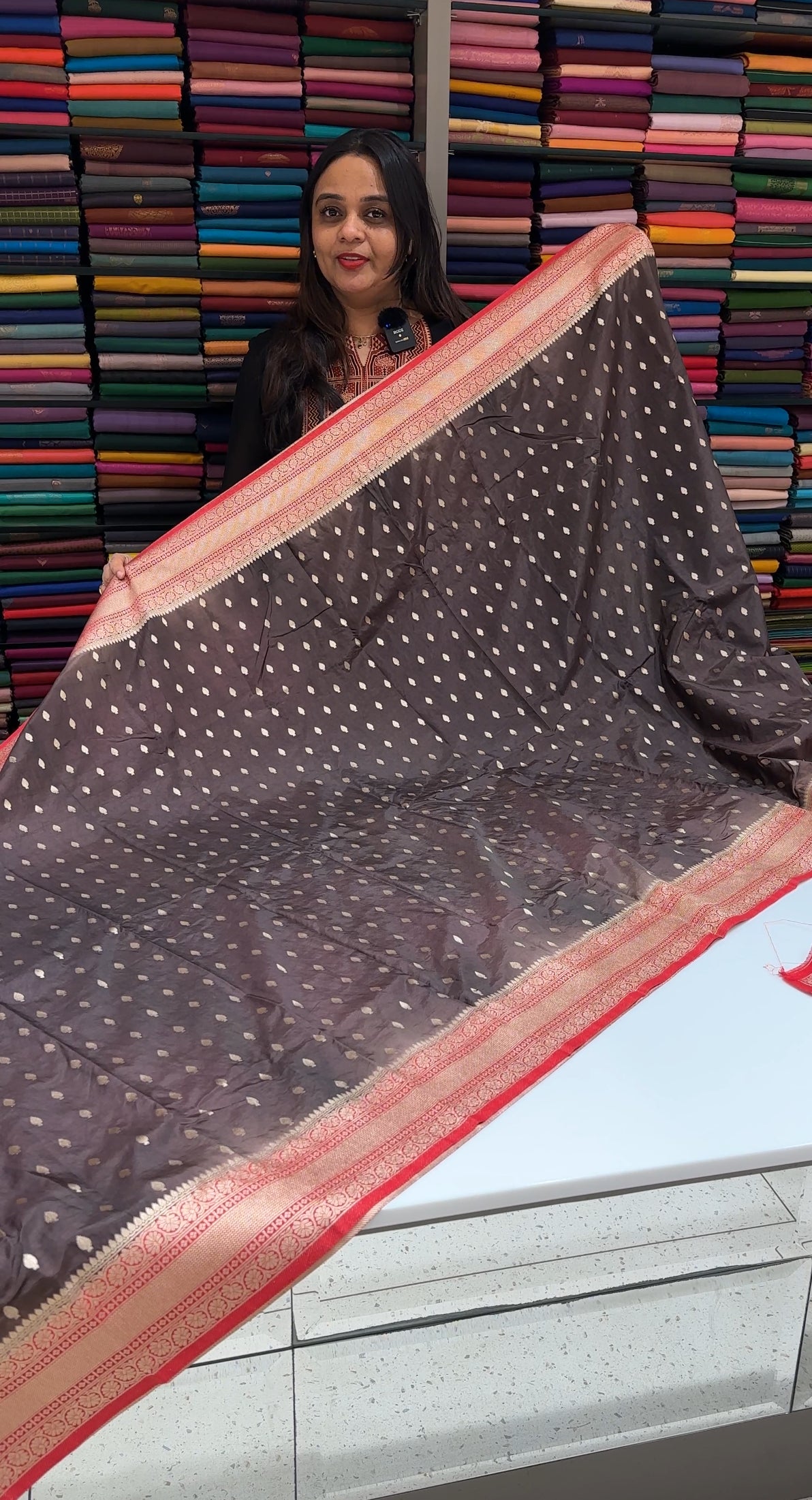 DESIGNER BANARASI SAREES - IHA 18573