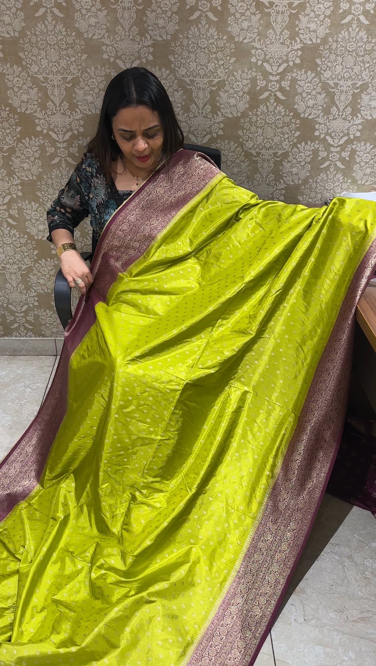 SEMI BANARASI SAREES SAREES - IHA 19669