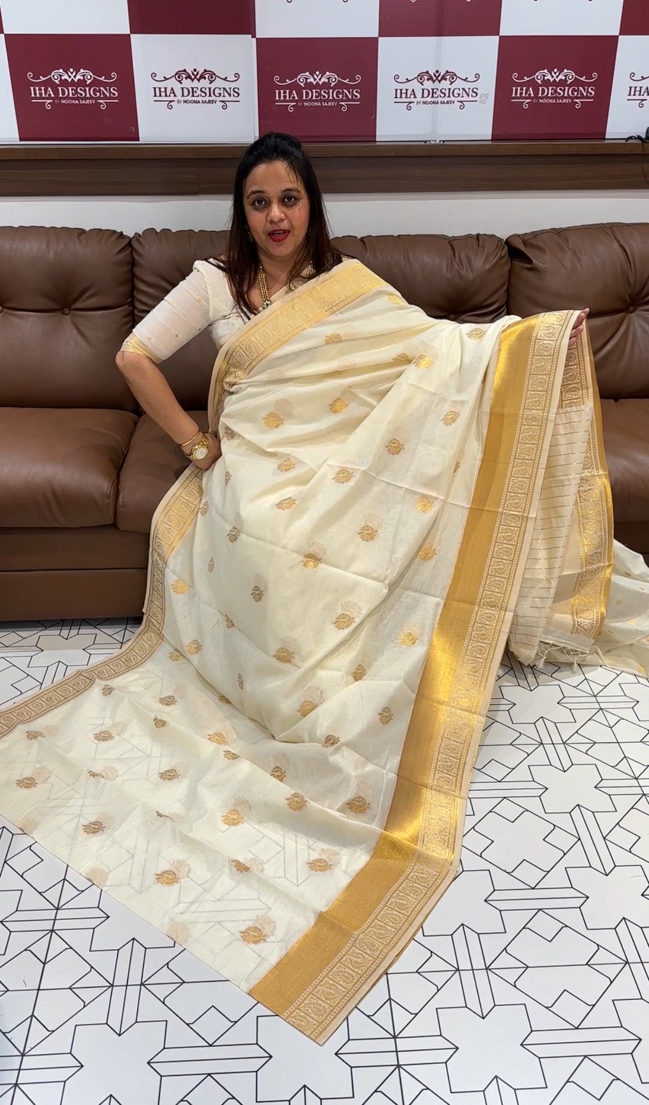 SEMI SILK CREAM SAREE - IHA 14594