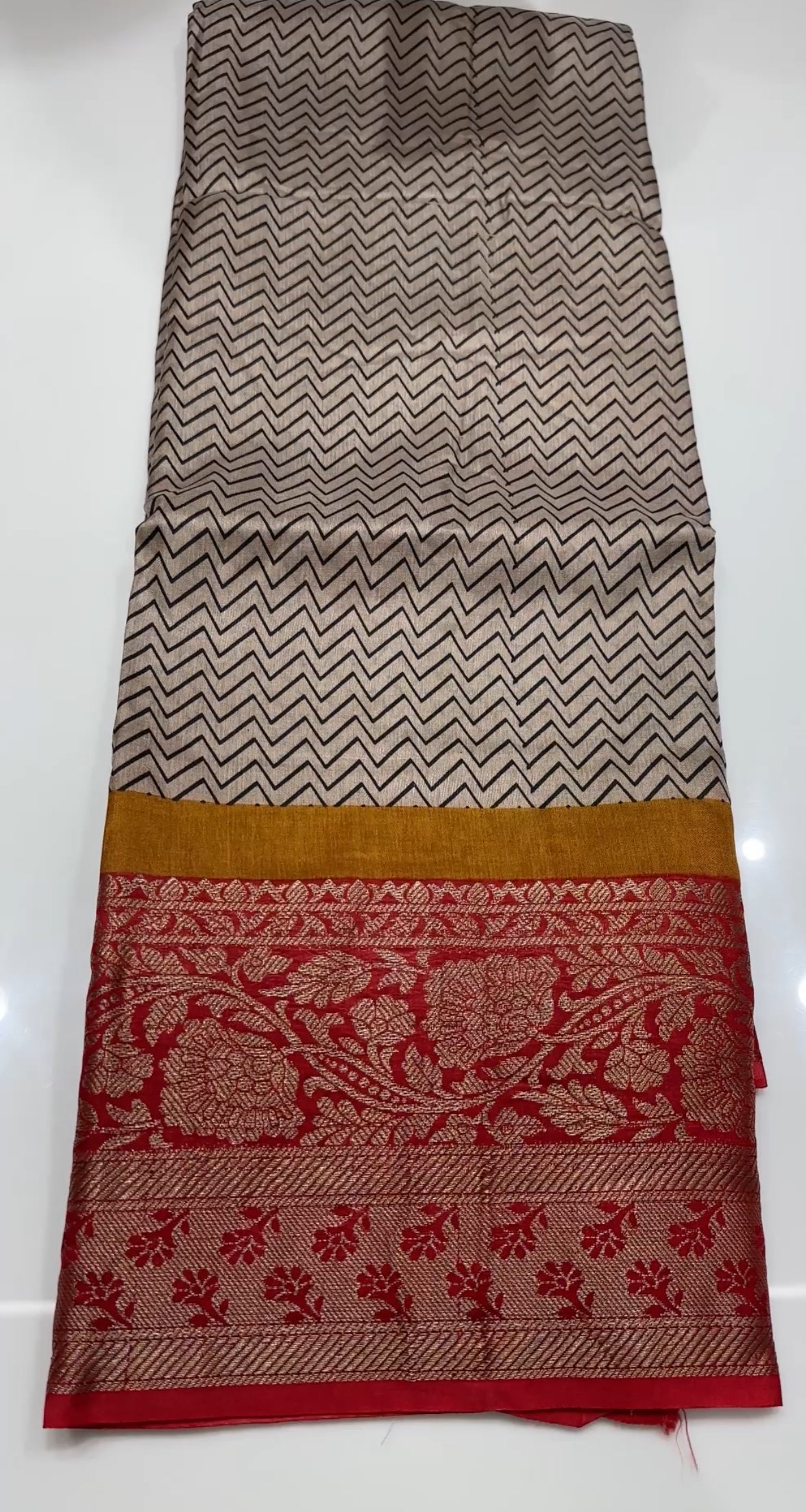 PRINTED SILK SAREE - IHA 18115