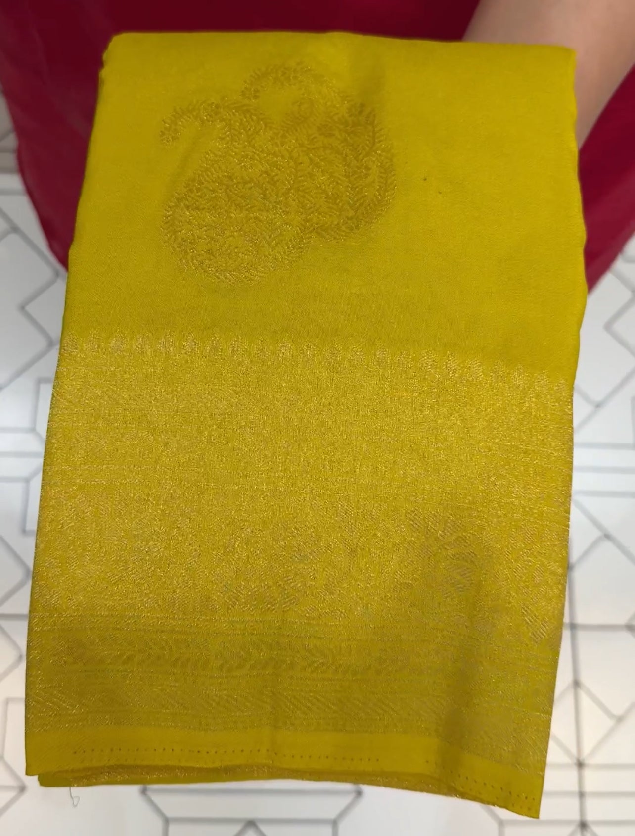 SEMI BANARASI SAREE - IHA 19196