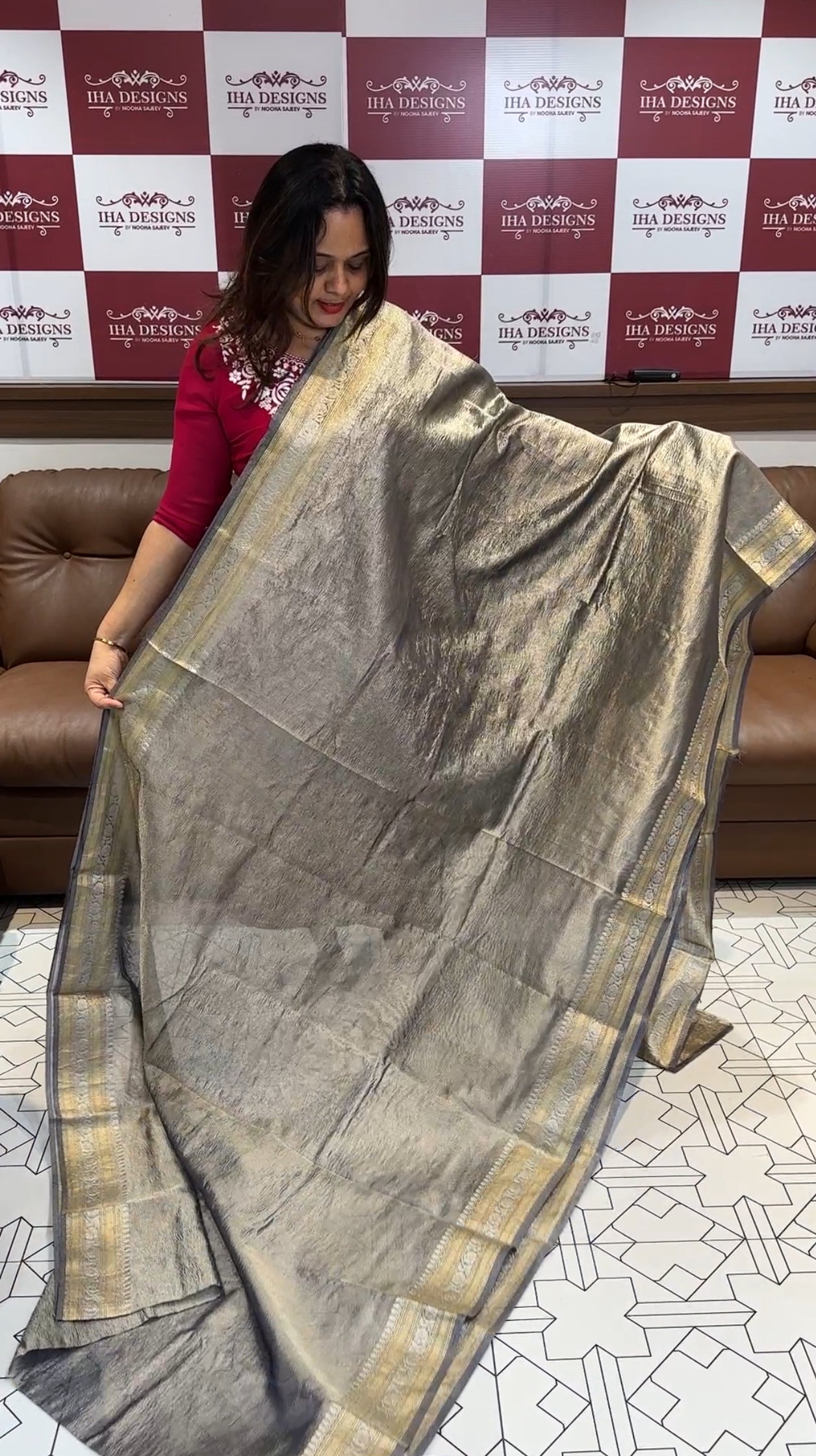 TISSUE BANARASI SAREE - IHA 14434