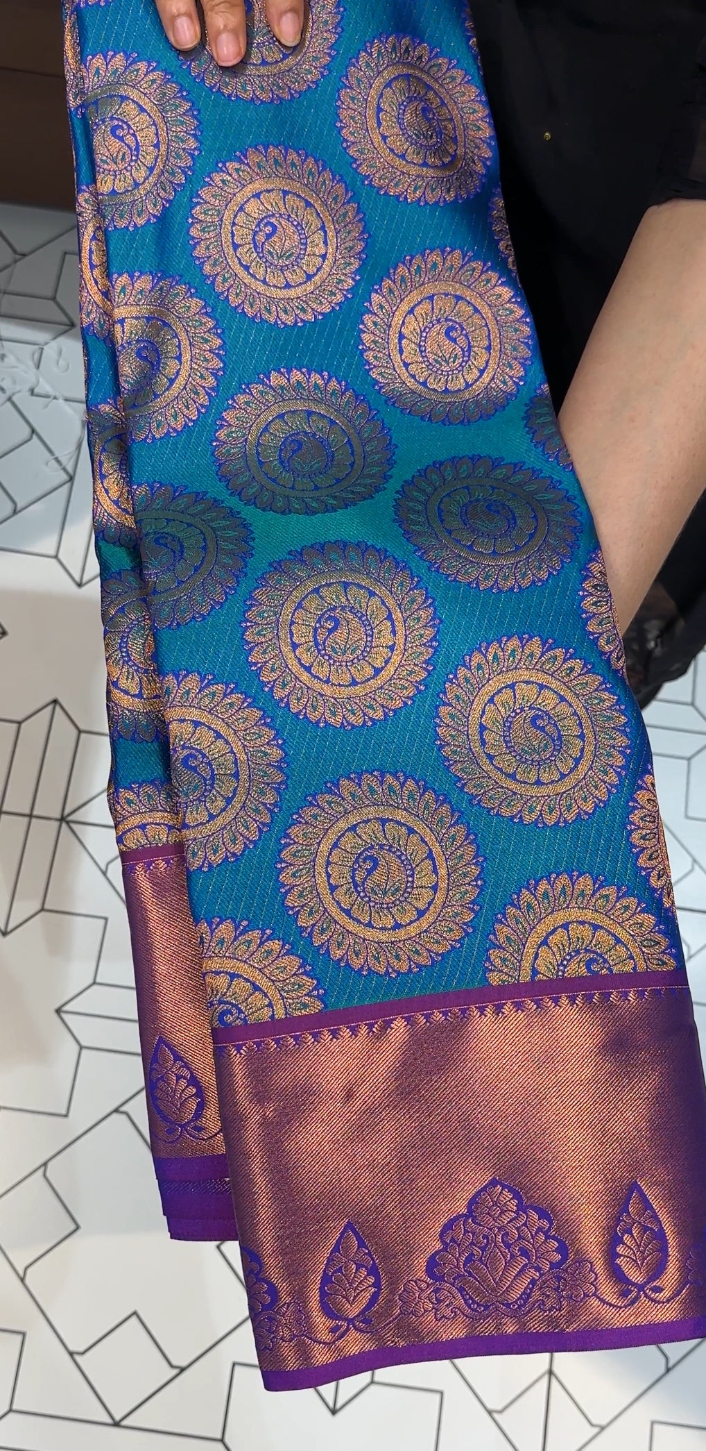 DESIGNER KANCHIPURAM SILK SAREE - IHA  18446