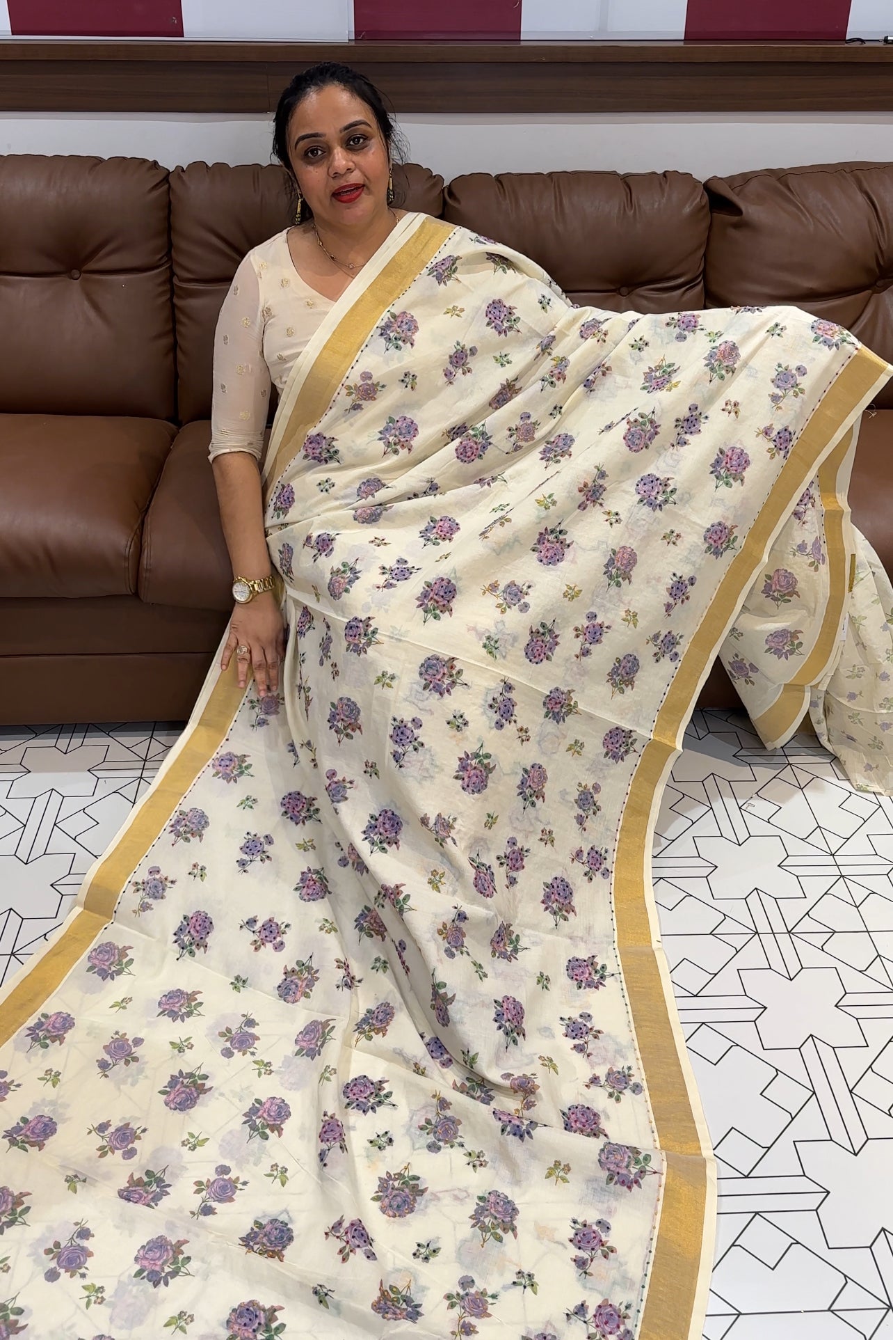 KERALA CREAM SAREE - IHA 16058