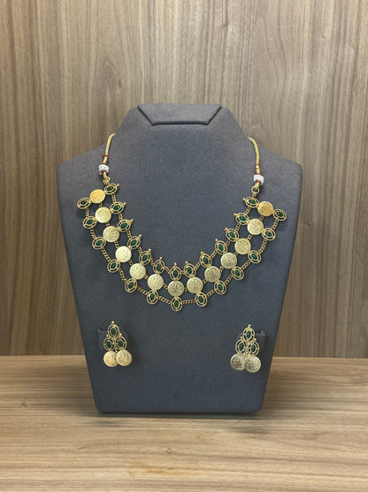 DESIGNER NECKLACE SETS - IHA 17884