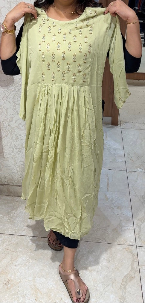 OFFER SALES TOPS COLLECTIONS - IHA 27113