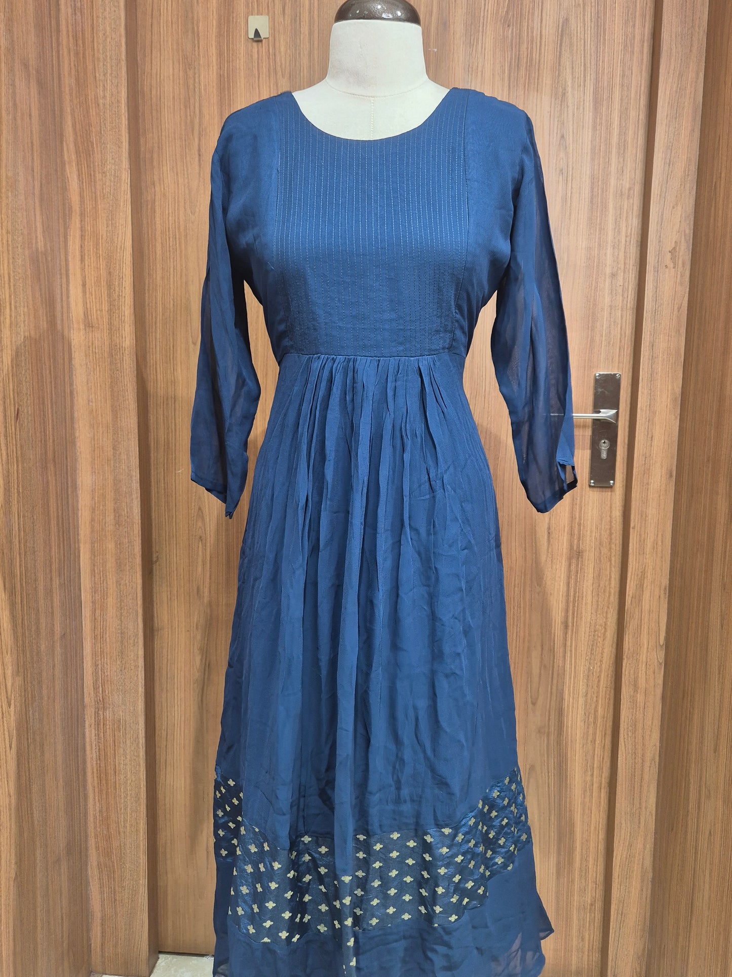 OFFER SALES TOPS COLLECTIONS - IHA 26746