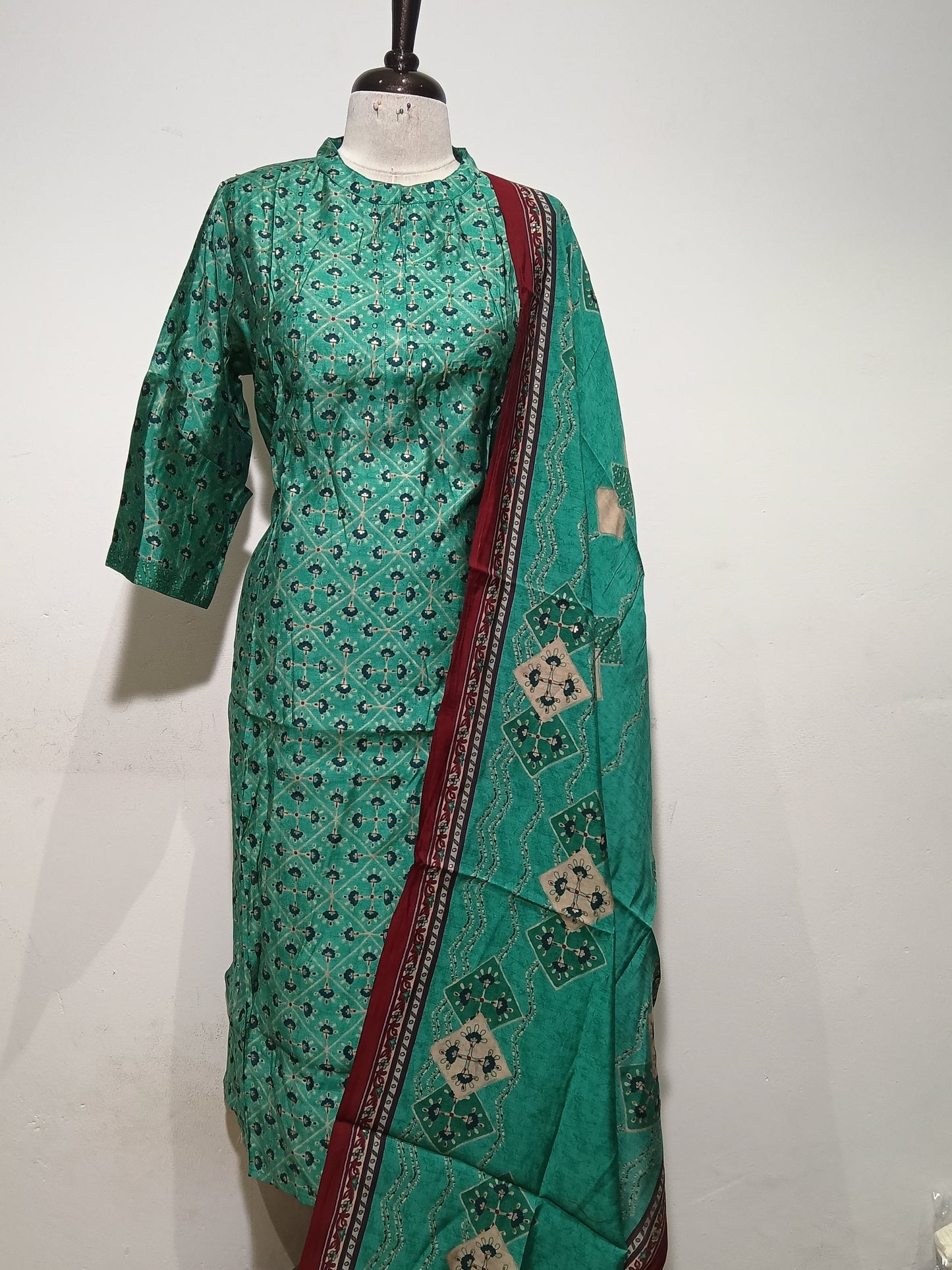 OFFER SALES TOP AND  BOTTOM  -  IHA 34755