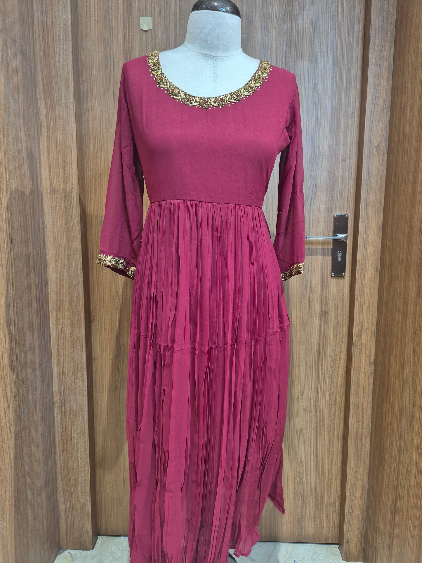 OFFER SALES TOPS COLLECTIONS - IHA 26789