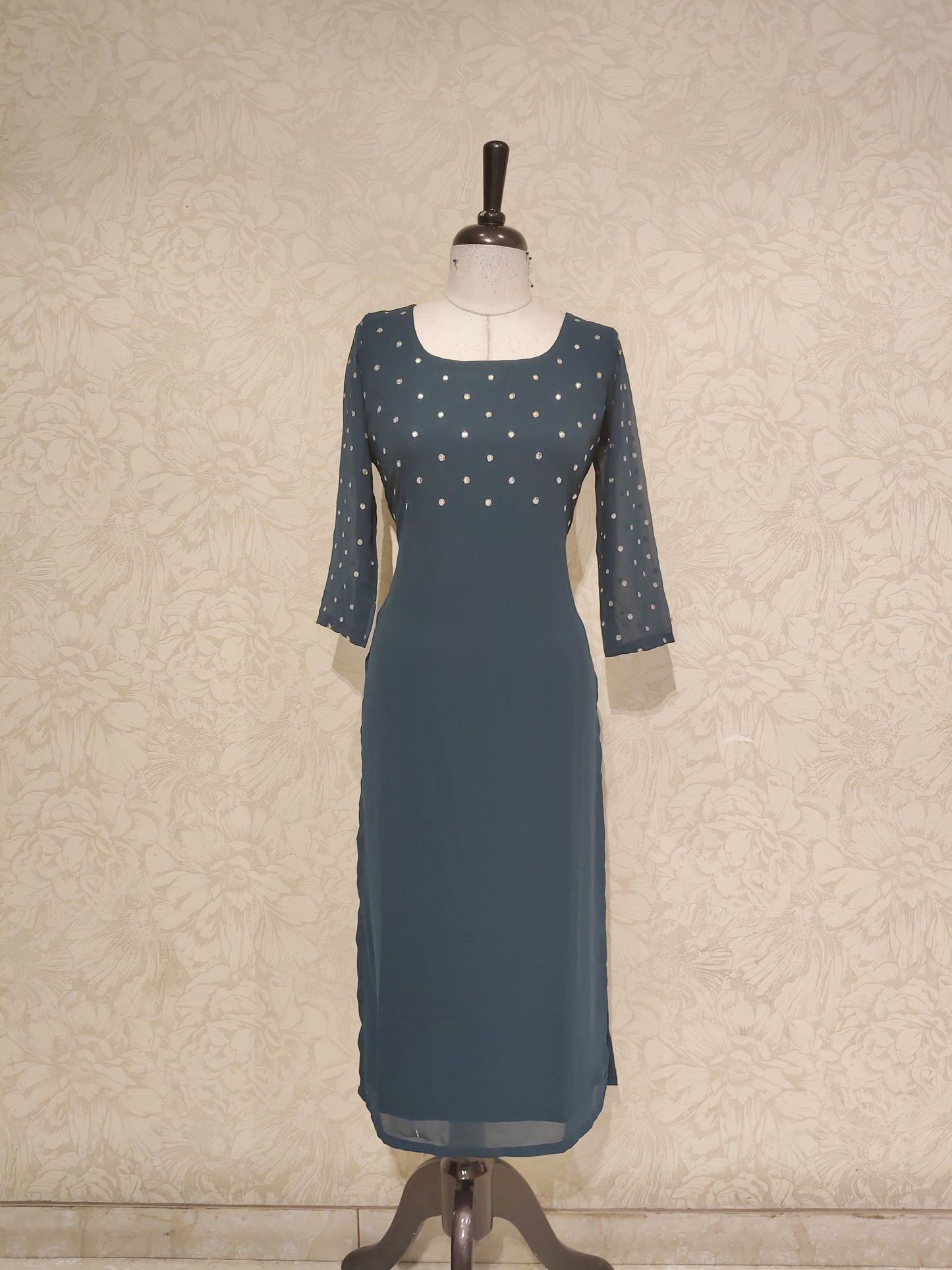 OFFER SALES TOP ONLY COLLECTIONS  - IHA 27845