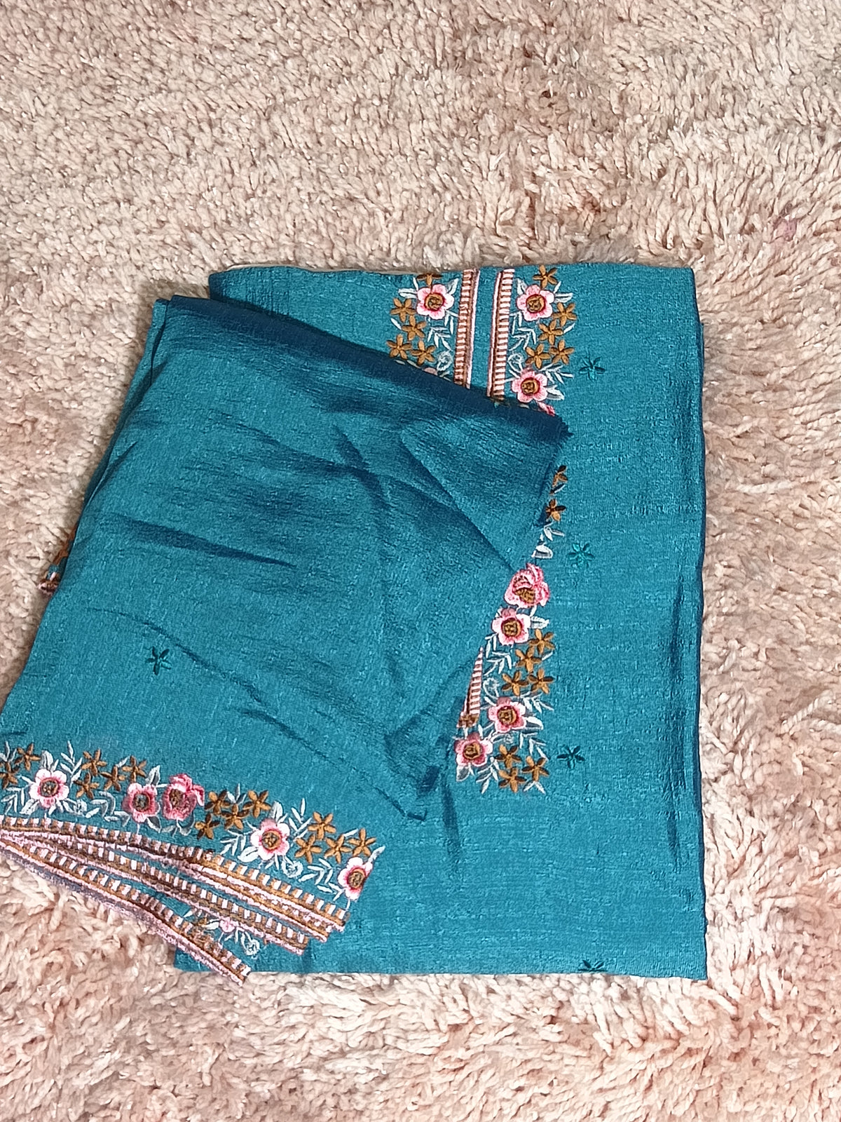 OFFER SALES UNSTITCHED SALWAR SUITS -  IHA 35817
