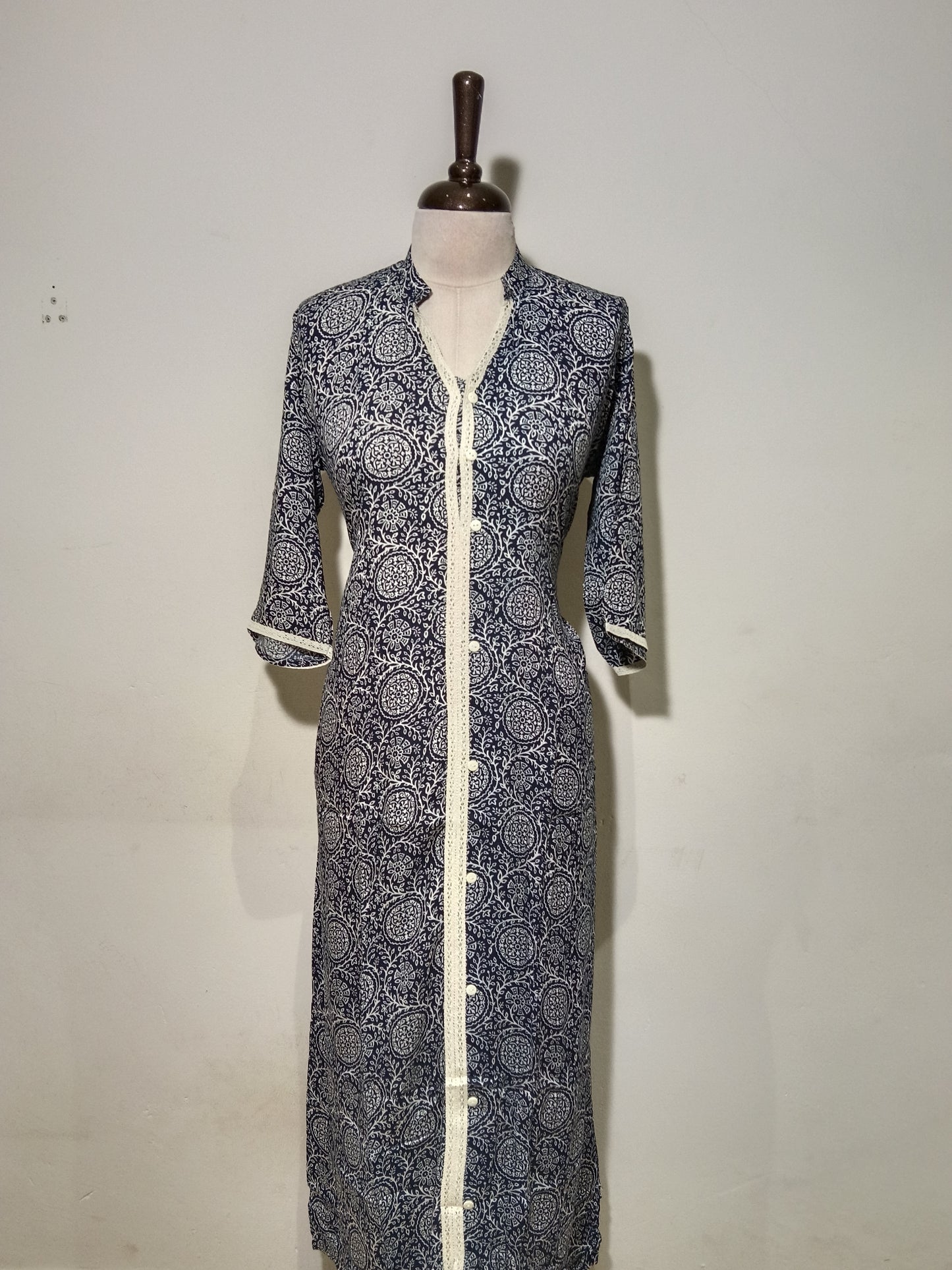 OFFER SALES TOP'S-  IHA 35109