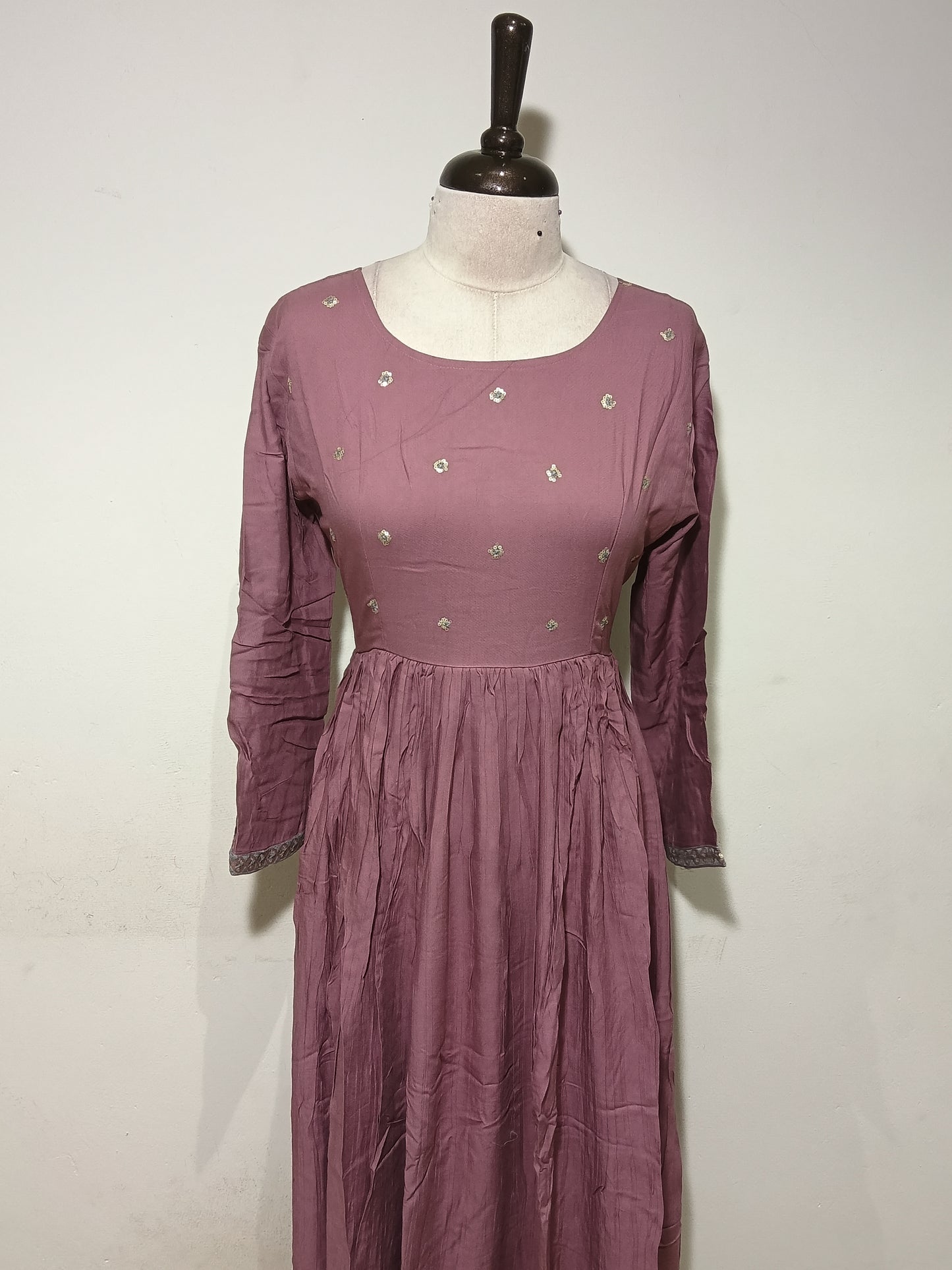 OFFER SALES TOP'S-  IHA 34796