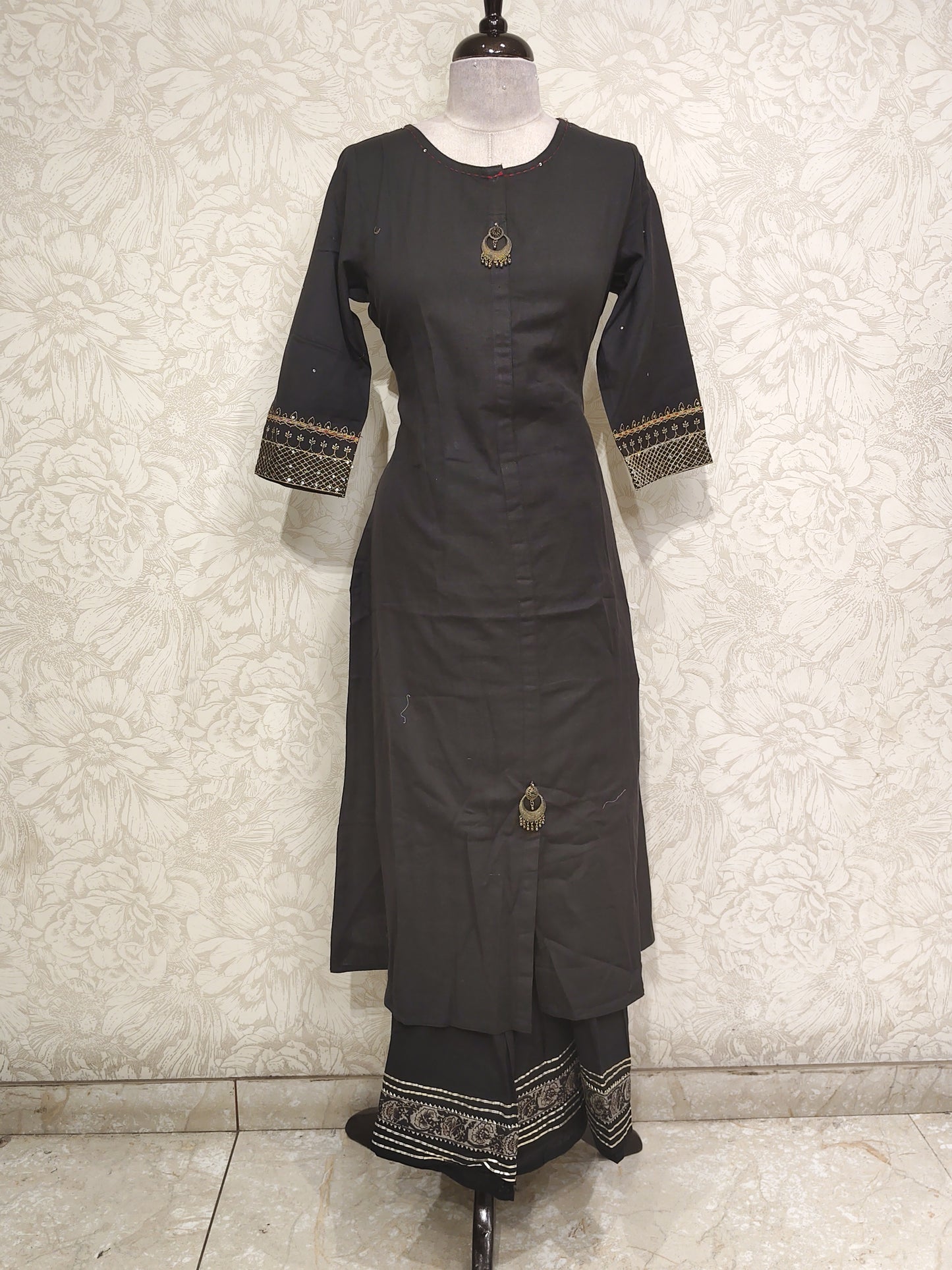OFFER SALES TOP AND BOTTOM - IHA 26955