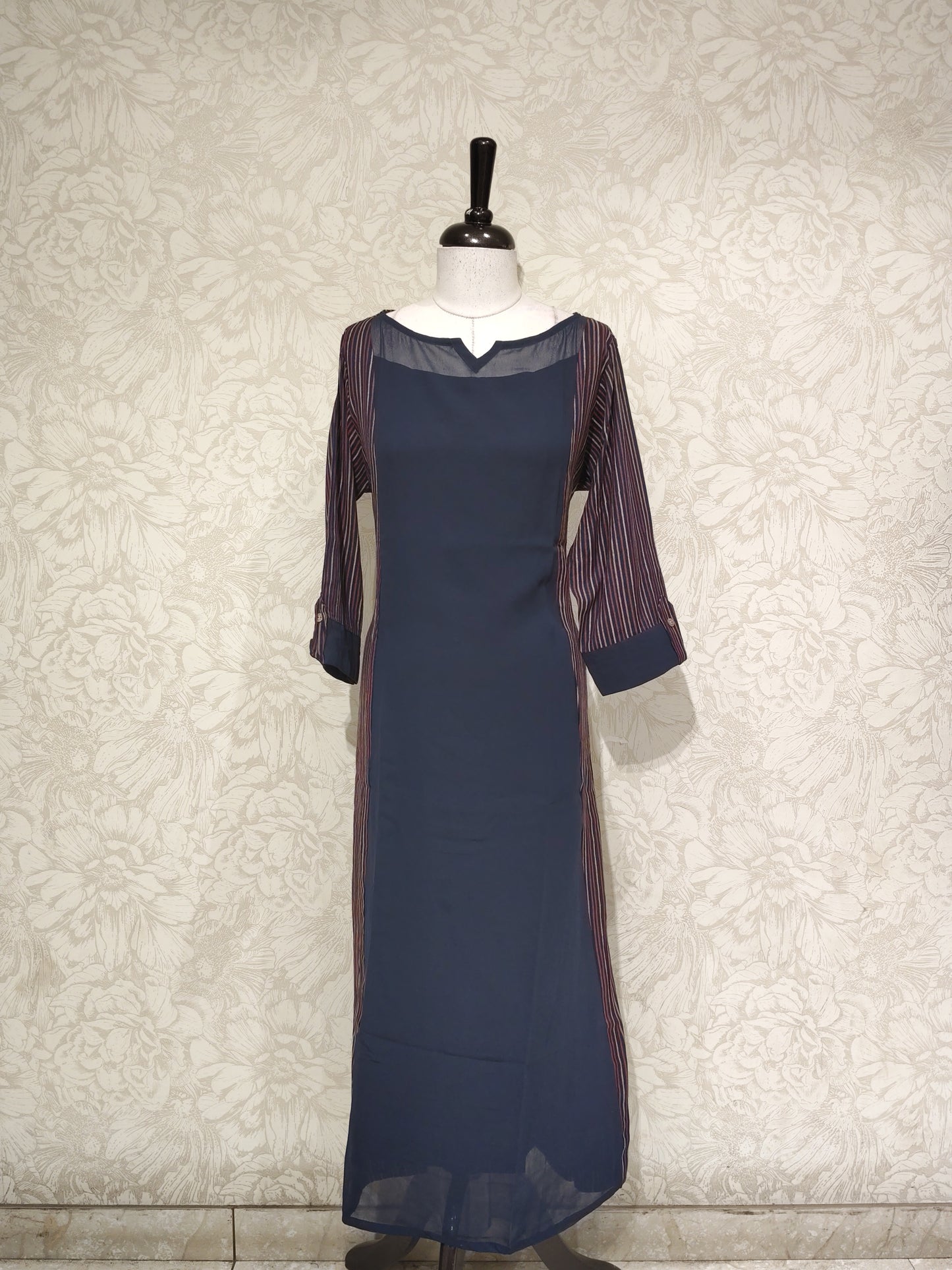 OFFER SALES TOPS COLLECTIONS - IHA 27163