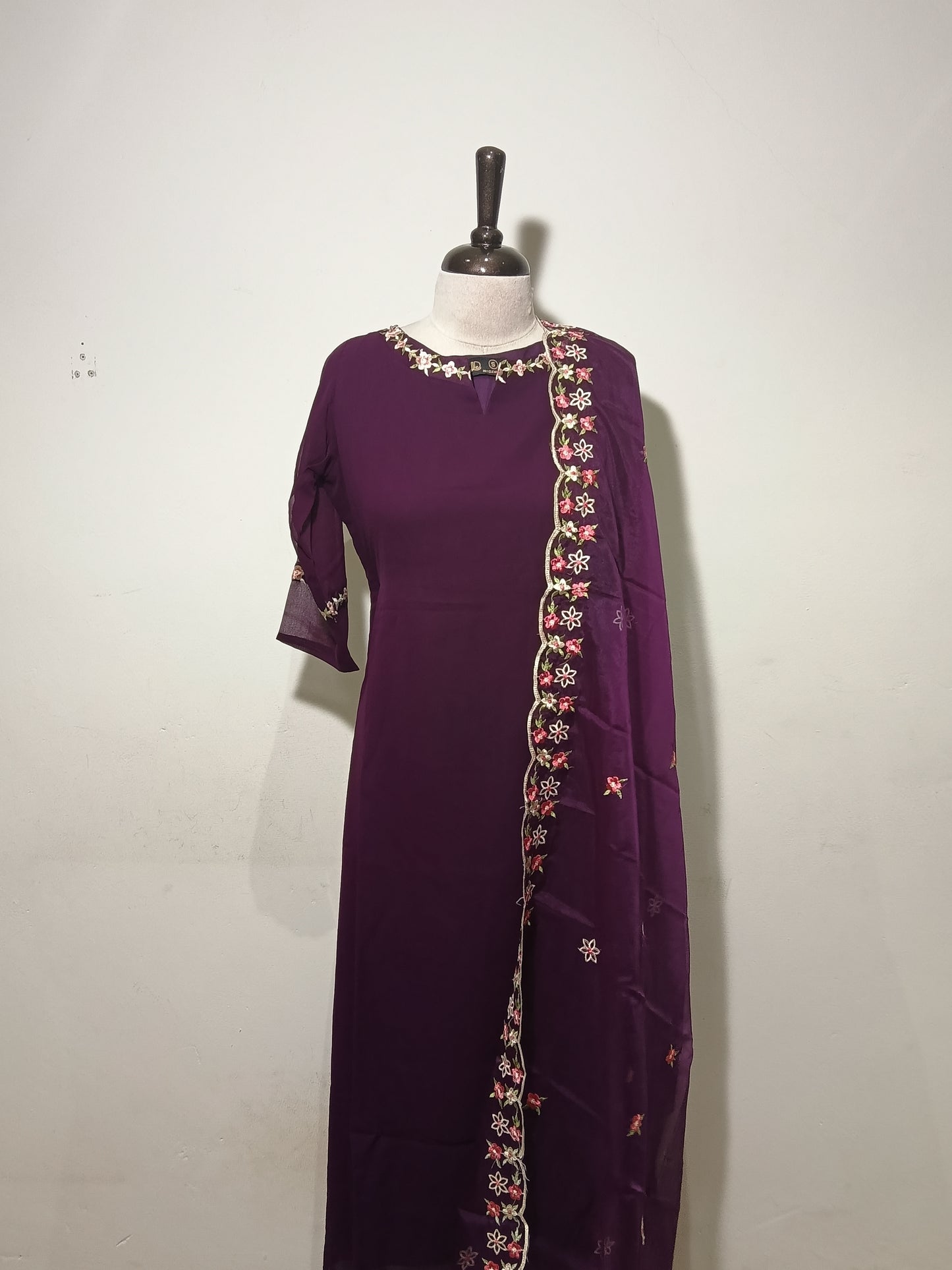 OFFER SALES TOP AND BOTTOM  -  IHA 34910