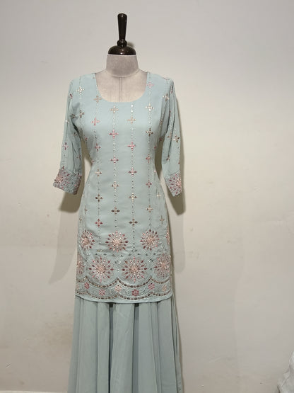 OFFER SALES READY TO WEAR SETS  -  IHA 35622