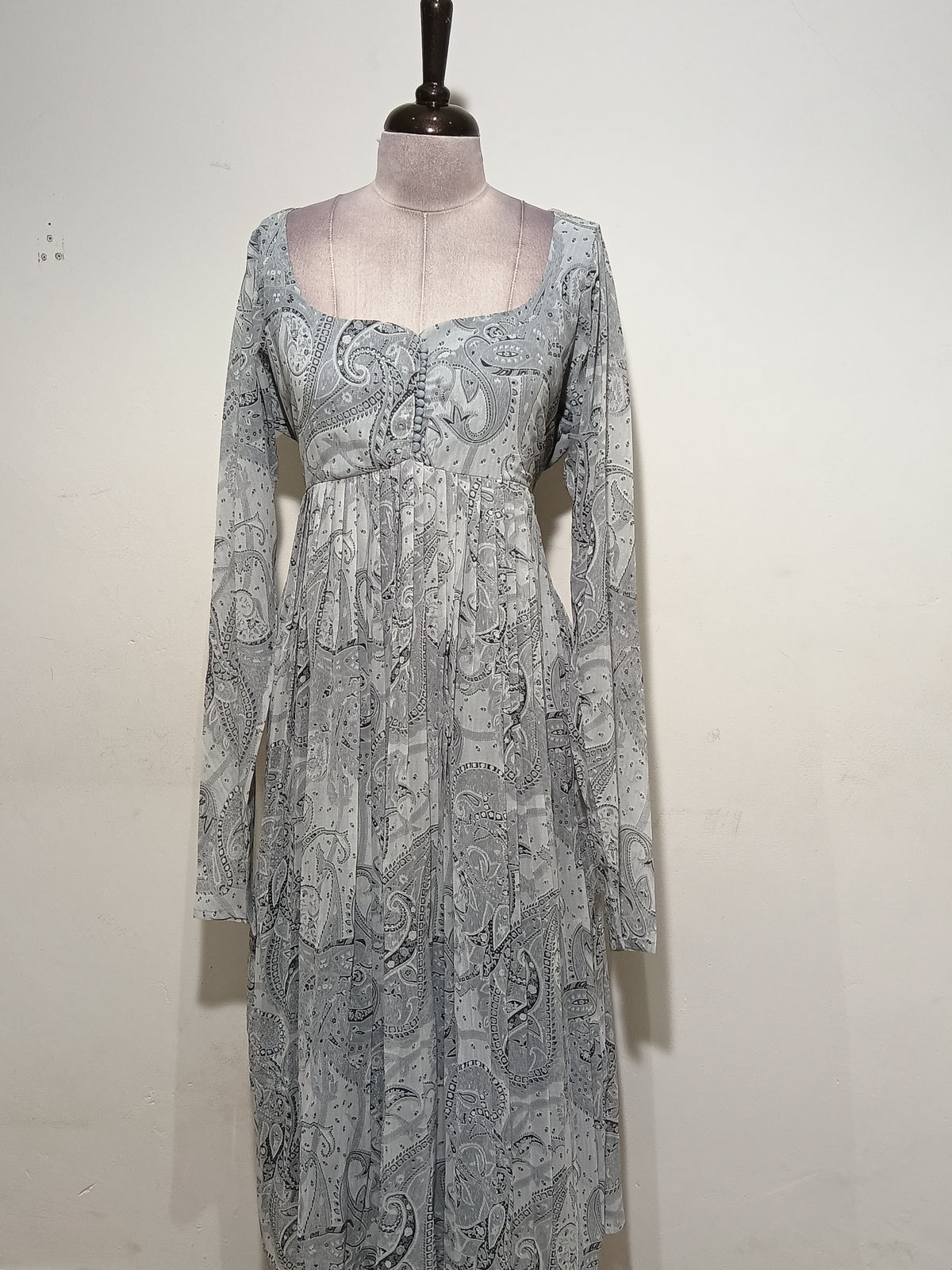 OFFER SALES TOP'S -  IHA 35832