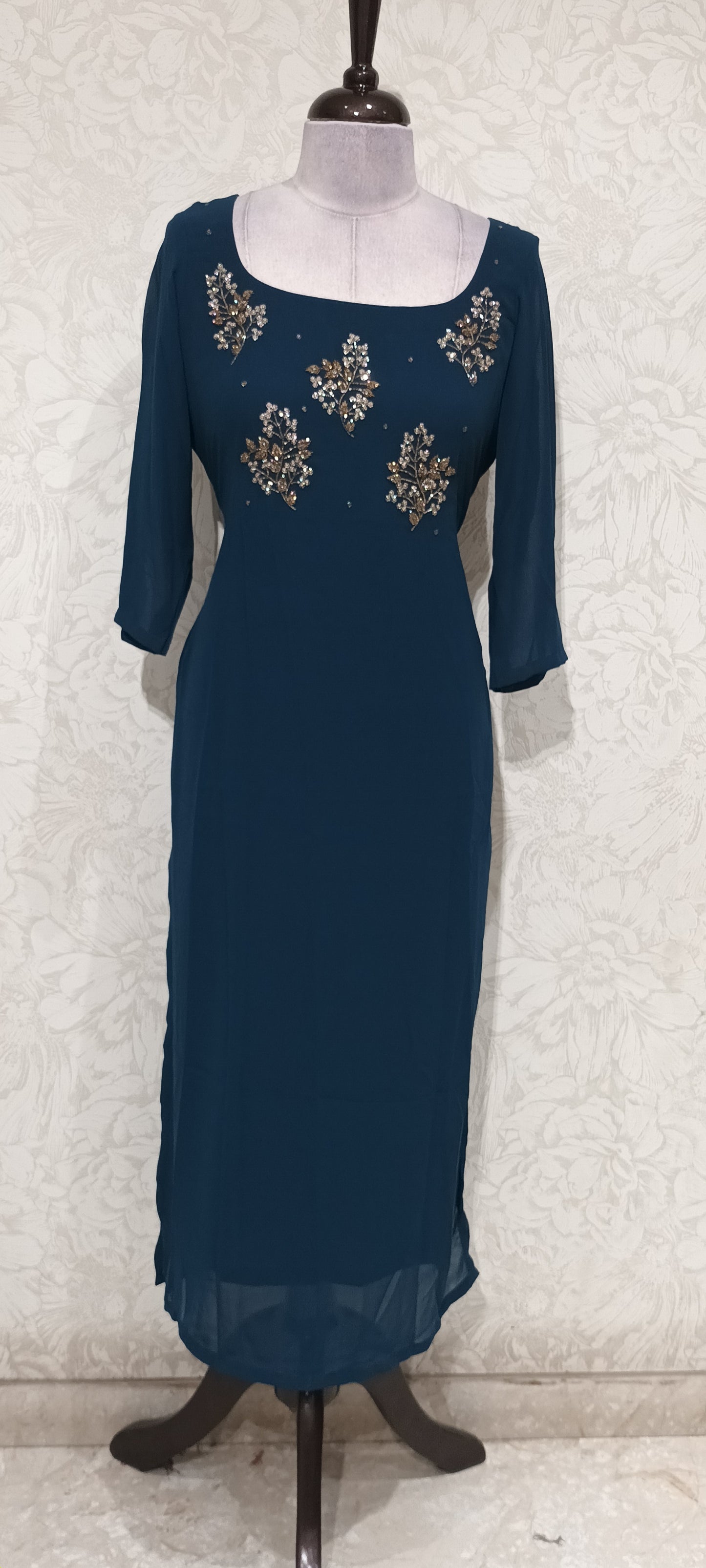 OFFER SALES TOPS COLLECTIONS - IHA 27133