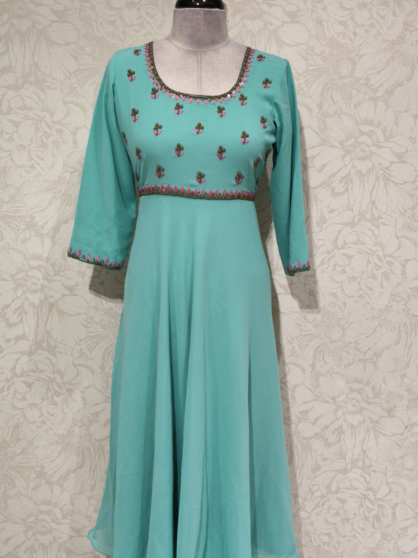 OFFER SALES TOPS COLLECTIONS - IHA 27110