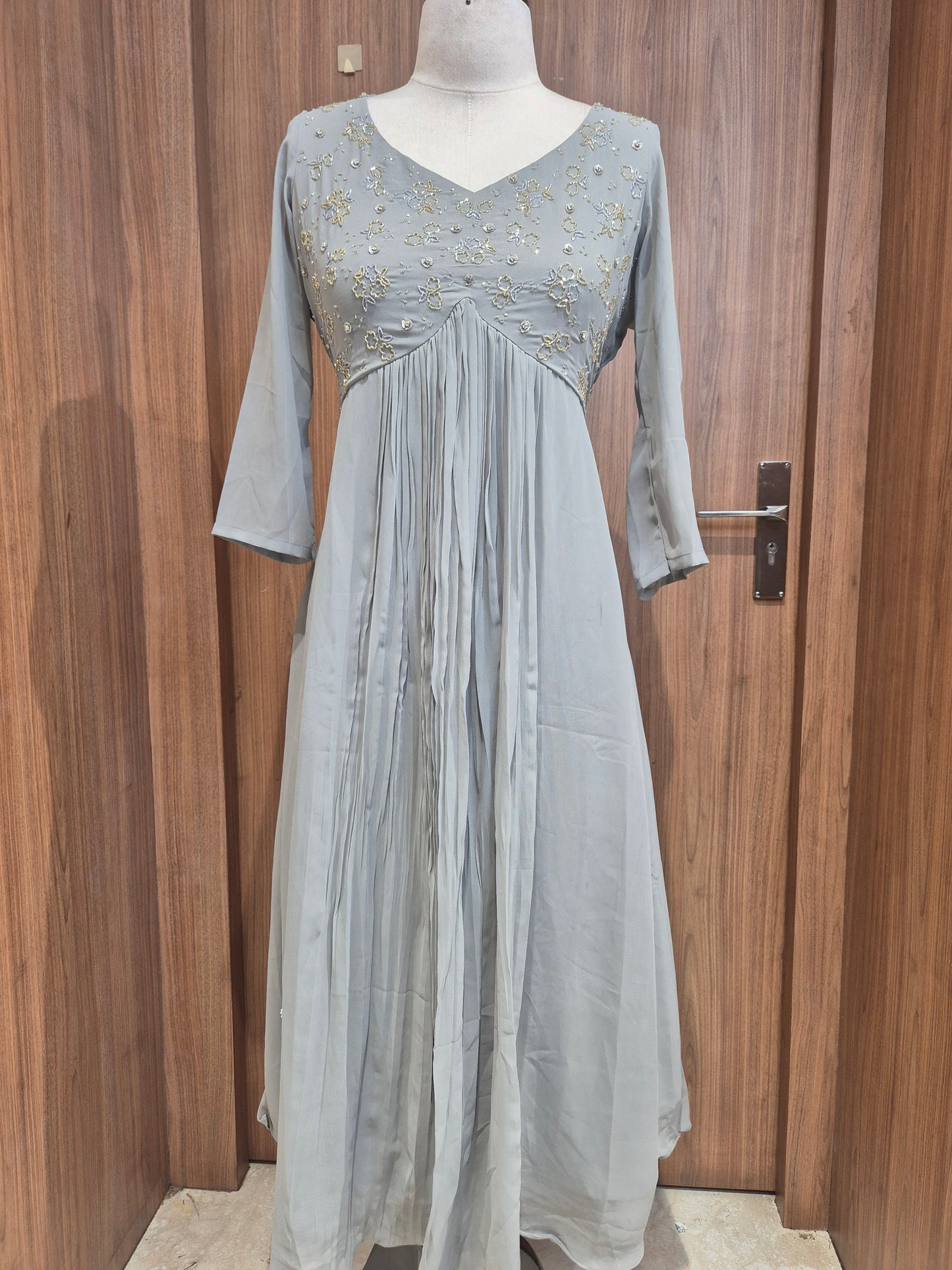 OFFER SALES TOPS COLLECTIONS - IHA 26796