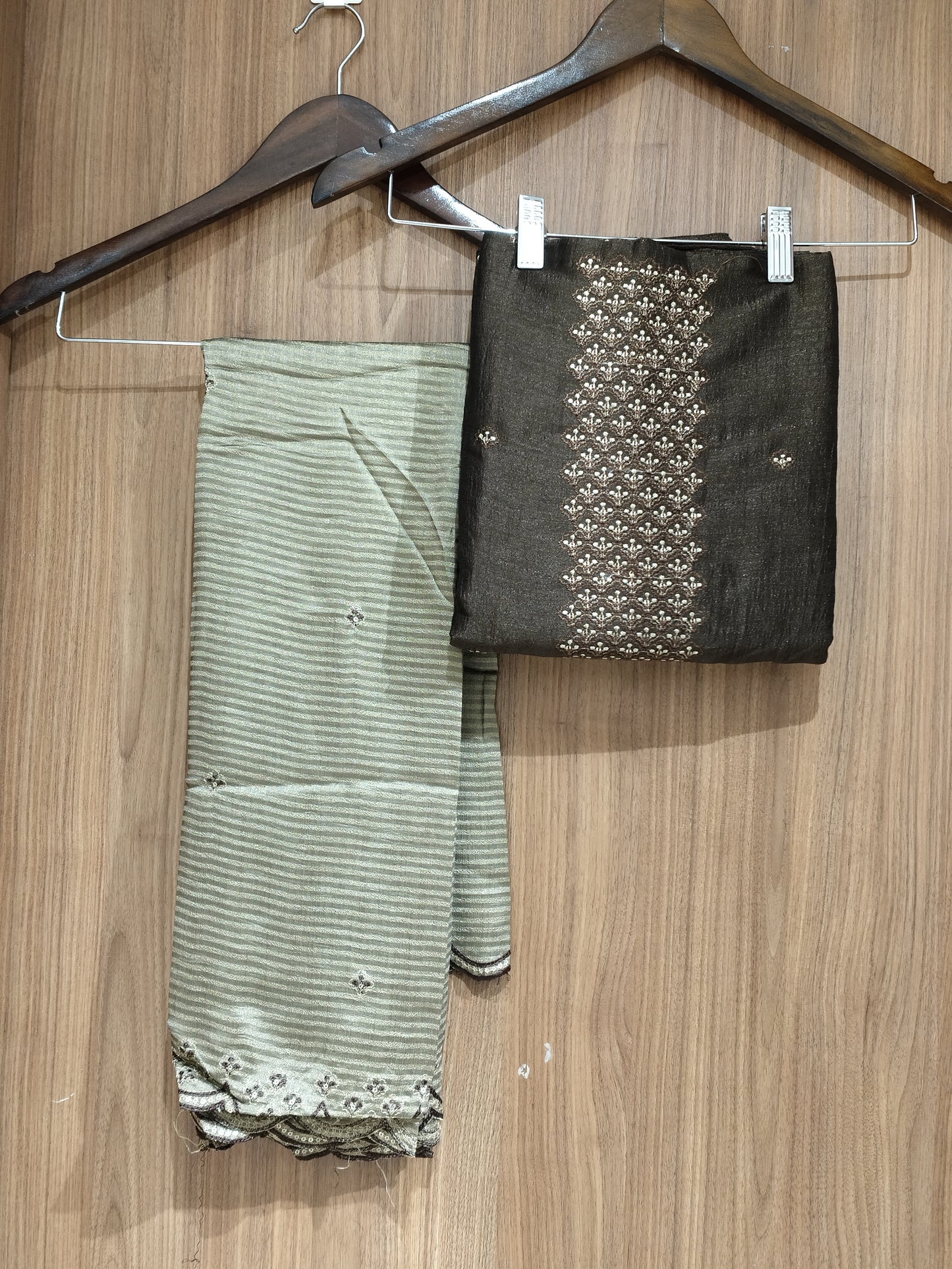 OFFER SALES UNSTITCHED SALWAR  - IHA 27602