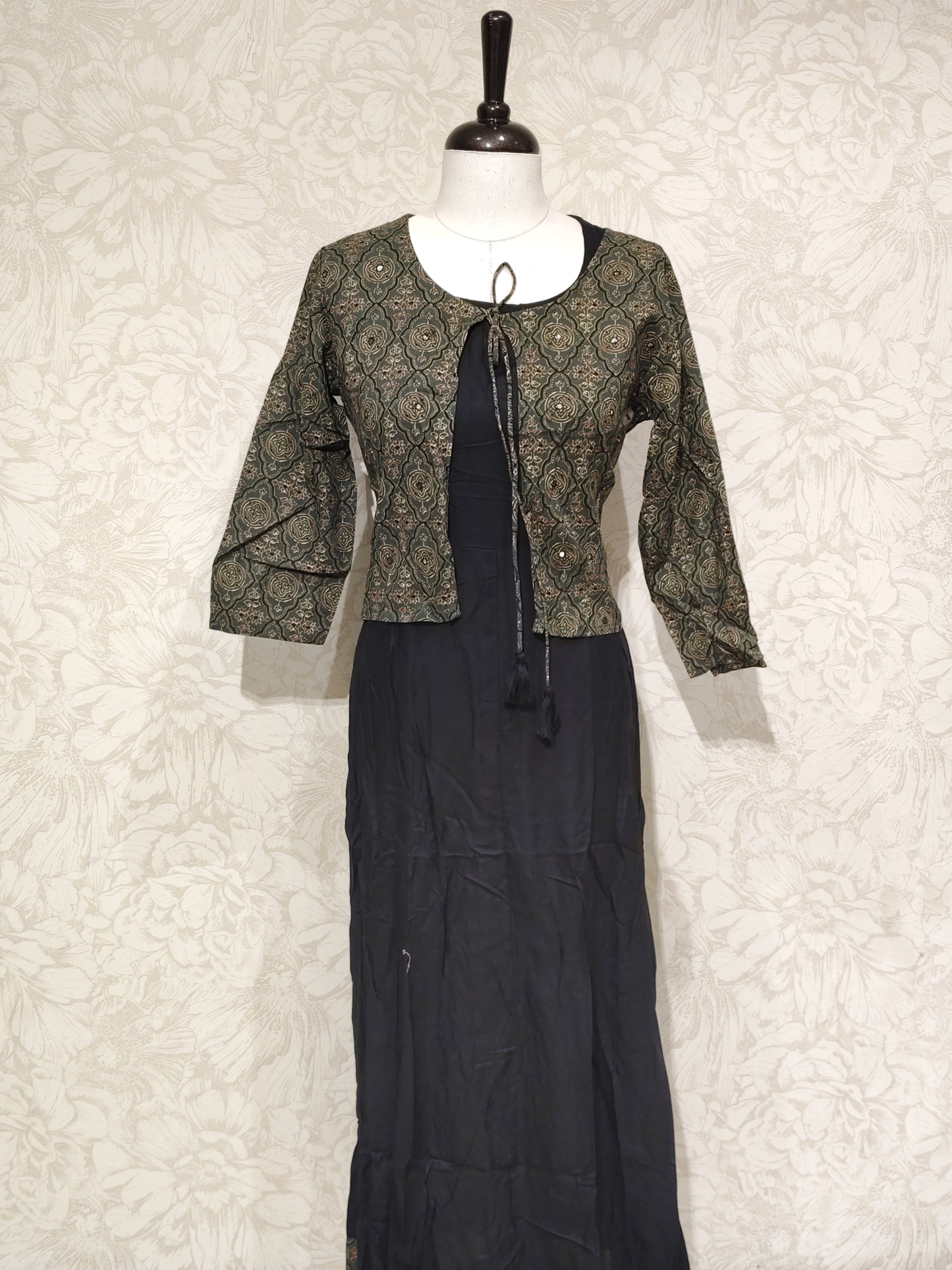 OFFER SALES TOPS COLLECTIONS - IHA 27110