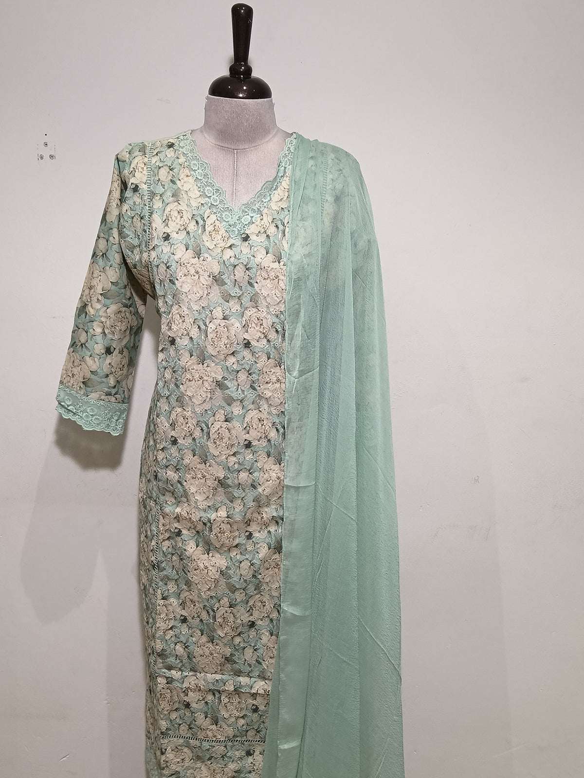 OFFER SALES TOP AND  BOTTOM  -  IHA 35622