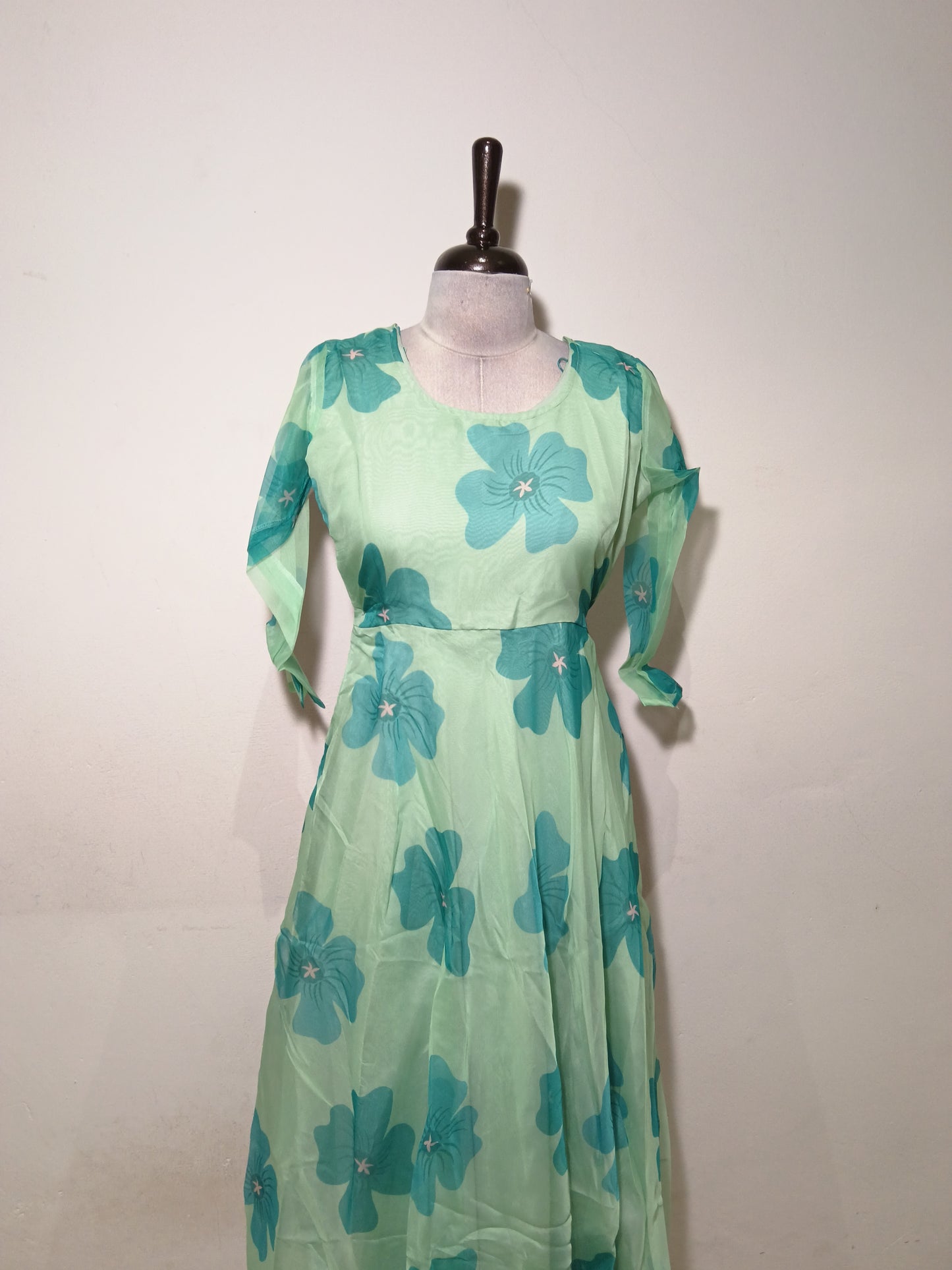OFFER SALES TOP'S-  IHA 34857