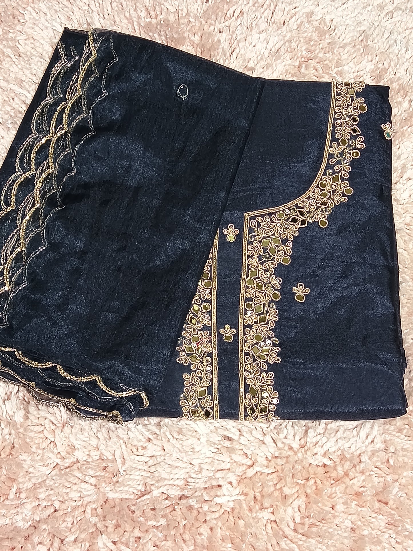 OFFER SALES UNSTITCHED SALWAR SUITS -  IHA 35160