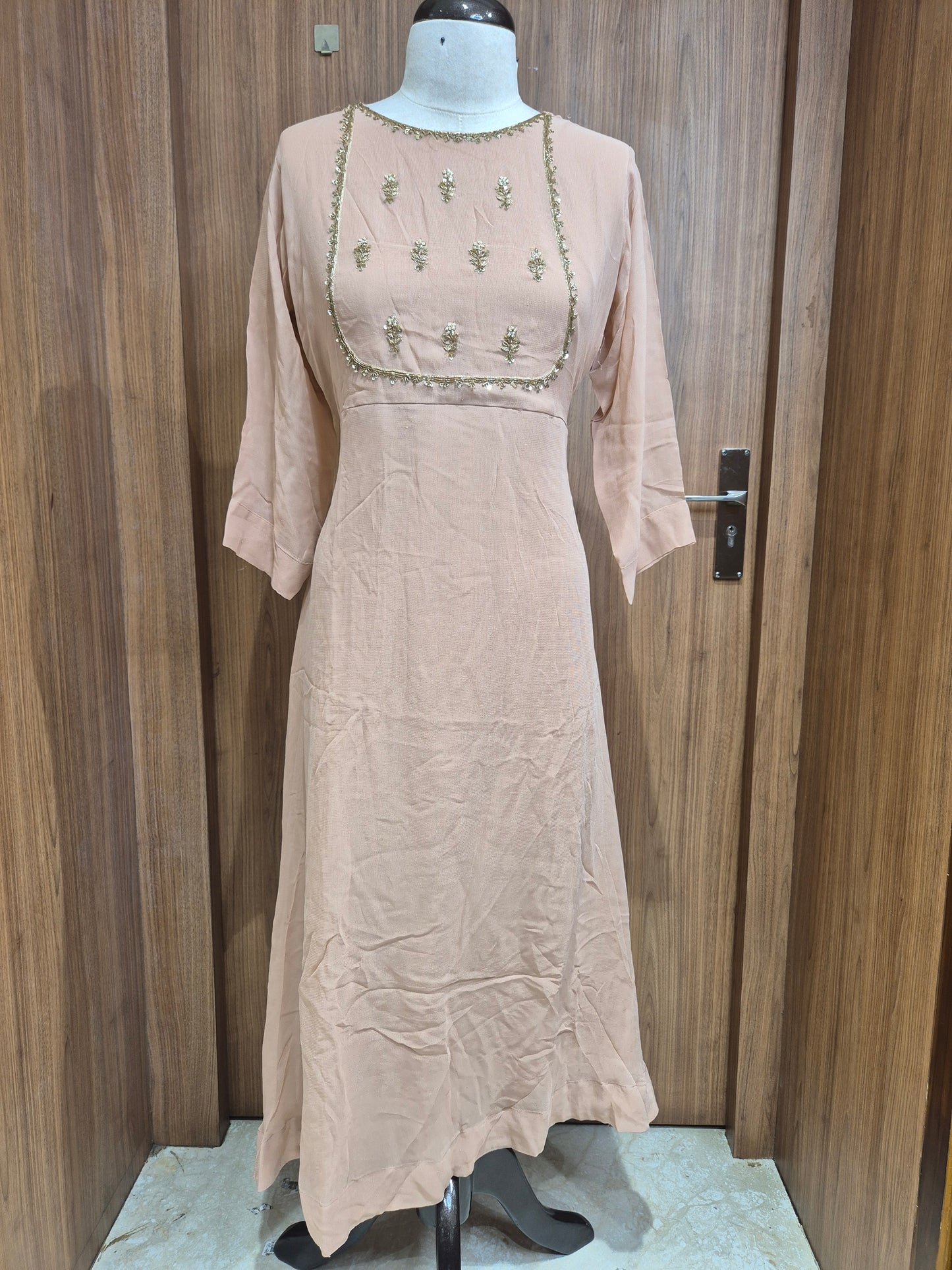 OFFER SALES TOPS COLLECTIONS  - IHA 26749