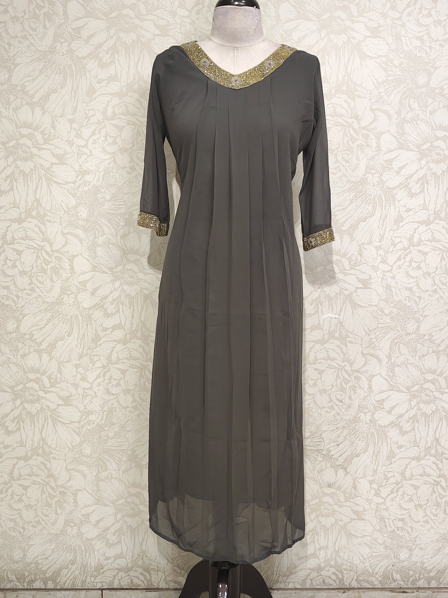OFFER SALES TOPS COLLECTIONS - IHA 26951