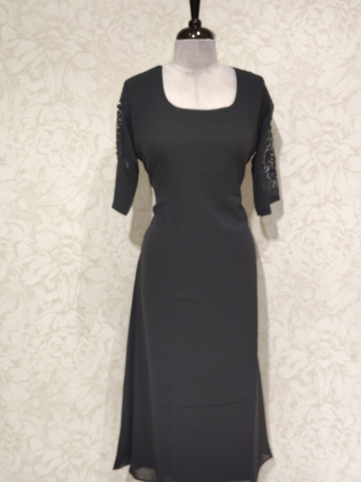 OFFER SALES TOPS COLLECTIONS - IHA 27110
